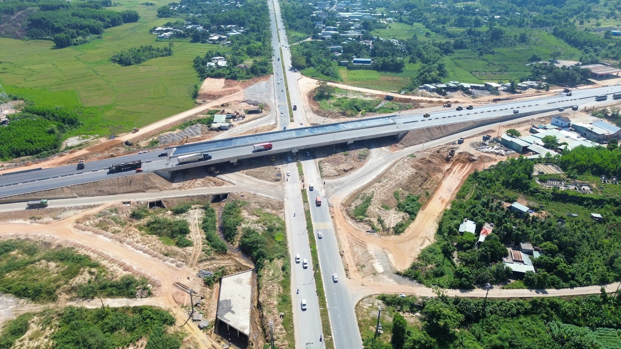 Toàn cảnh cao tốc Hòa Liên – Túy Loan trước ngày thông xe kỹ thuật- Ảnh 13. Toàn cảnh cao tốc Hòa Liên – Túy Loan trước ngày thông xe kỹ thuật- Ảnh 13.