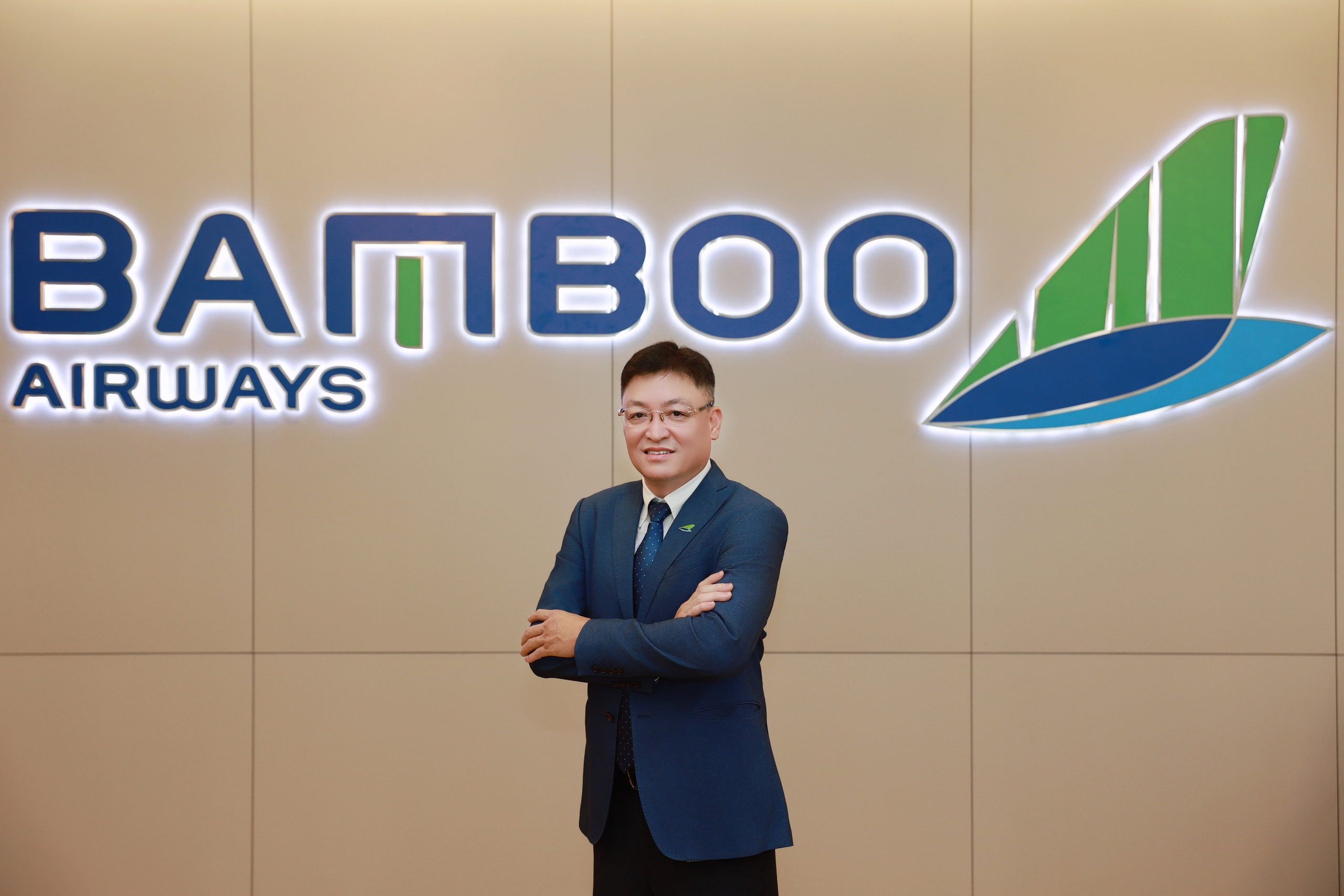 Ông Lương Hoài Nam rời Bamboo Airways - Ảnh 2. Ông Lương Hoài Nam rời Bamboo Airways - Ảnh 2.