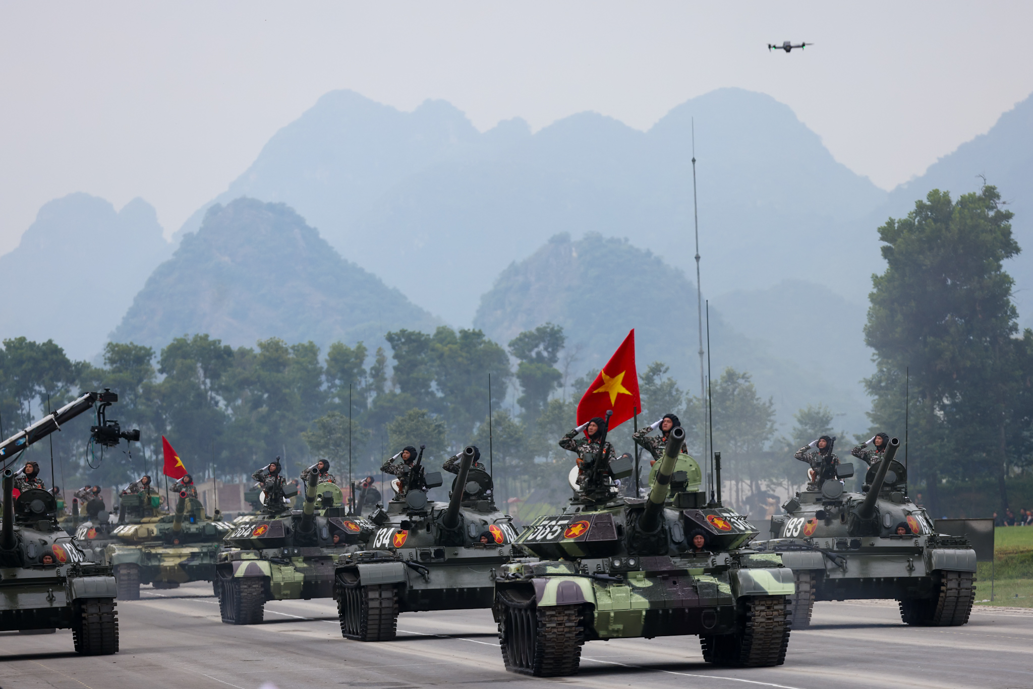 Binh chủng Tăng thiết giáp chủ lực trong diễu binh Quốc khánh 2.9- Ảnh 11.
