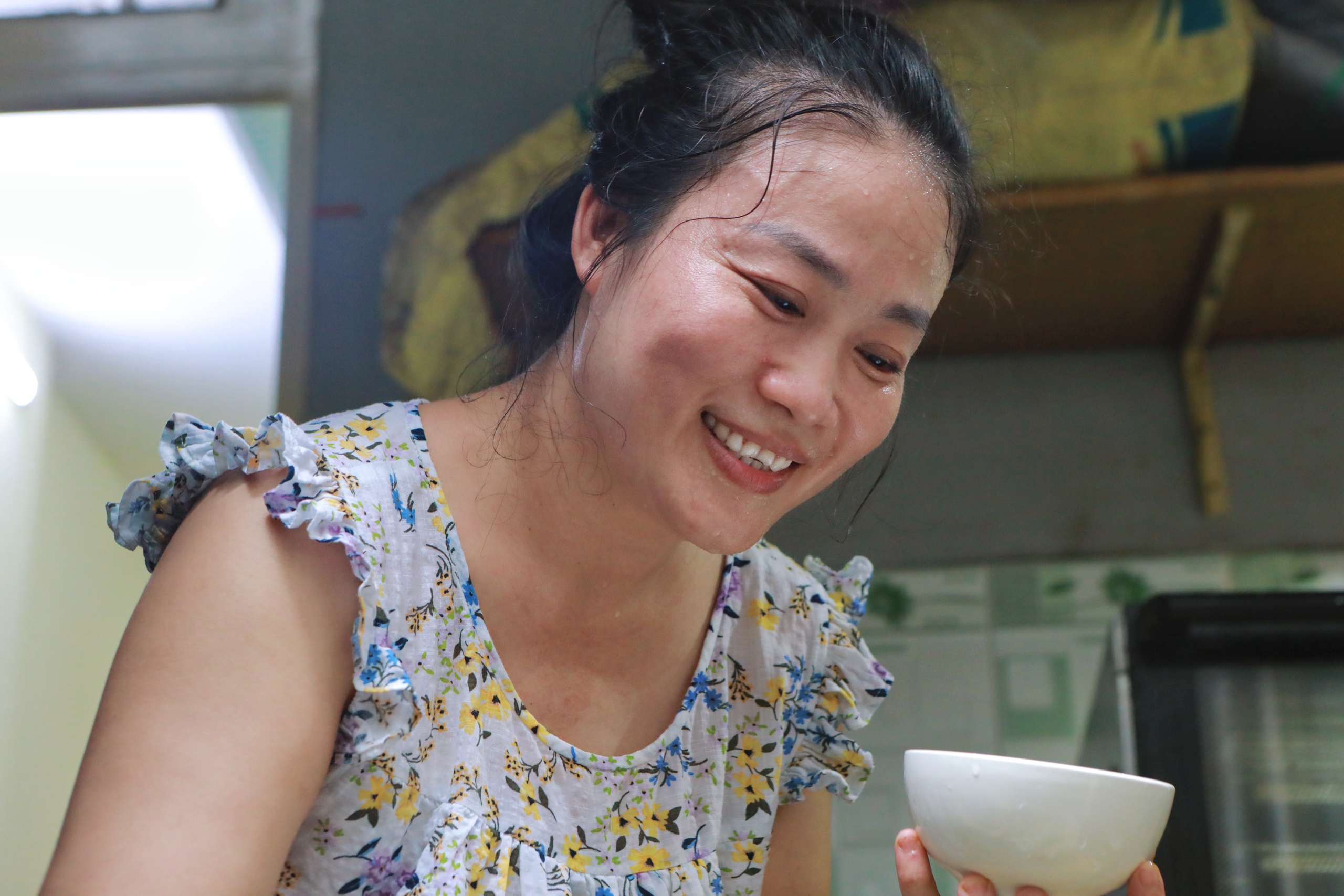Bếp cơm thiện nguyện của ‘hoa hậu bào’ tặng nghìn suất cho bệnh nhân ung thư - Ảnh 12.