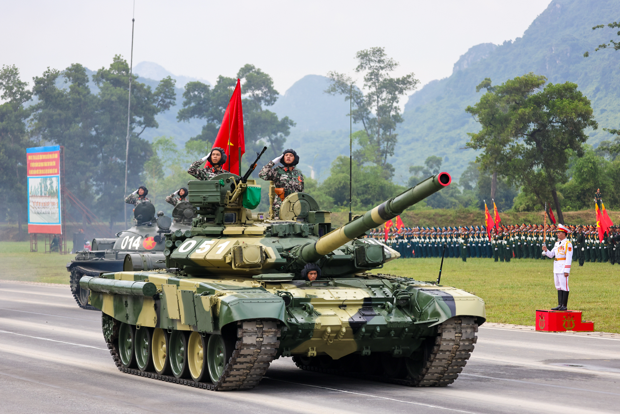 Binh chủng Tăng thiết giáp chủ lực trong diễu binh Quốc khánh 2.9- Ảnh 14.