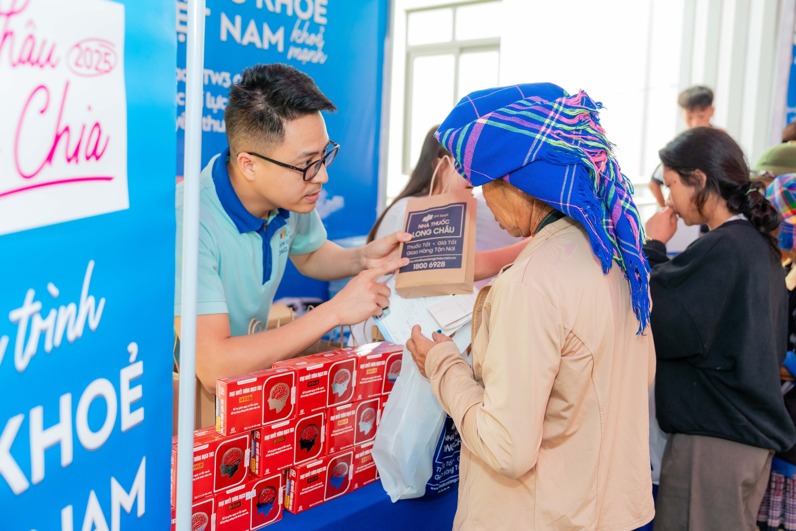 Long Châu và Foripharm hợp tác đưa sản phẩm chính hãng đến tay người tiêu dùng - Ảnh 1.