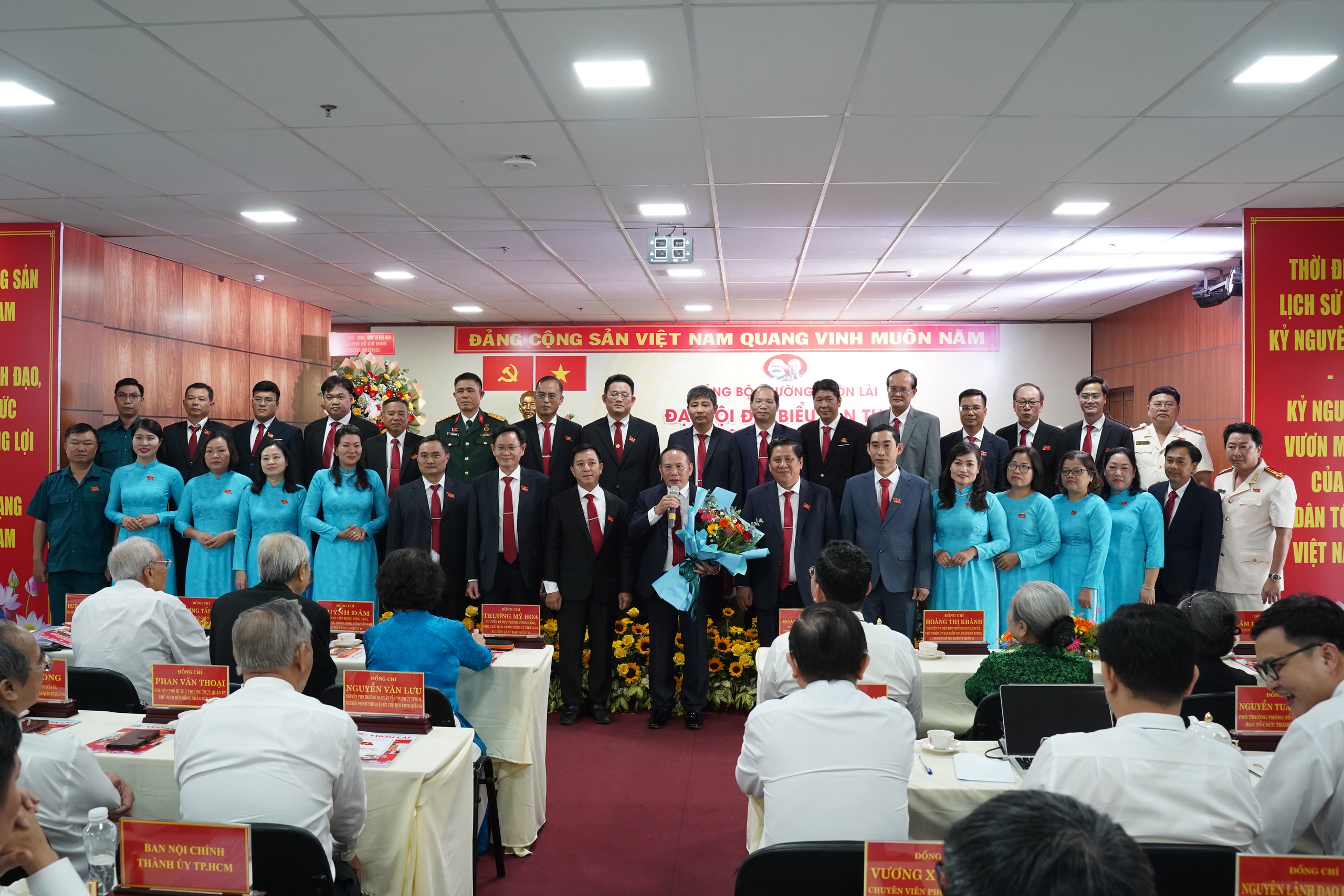 TP.HCM: Ông Lâm Hùng Tấn làm Bí thư phường Vườn Lài- Ảnh 3.