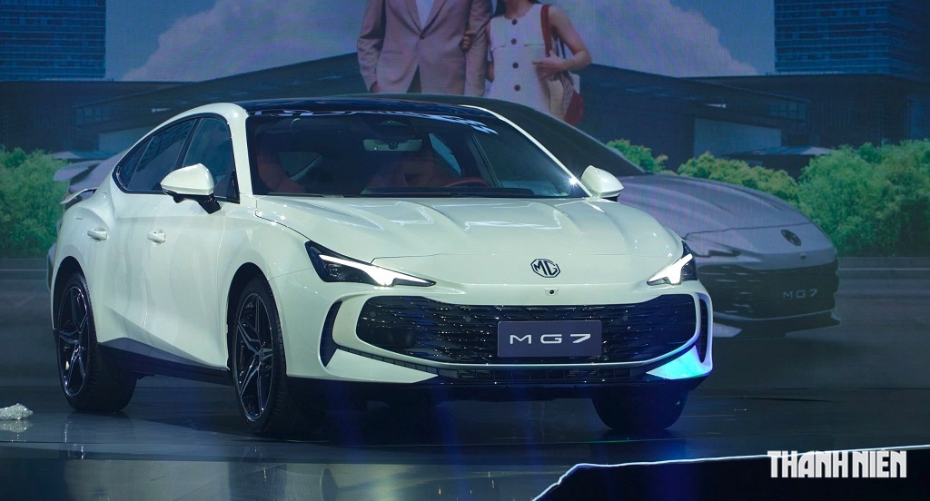 Sedan hạng D: Phân khúc ‘ế’ nhất thị trường, Toyota Camry bán chưa đến 200 xe/tháng - Ảnh 3.