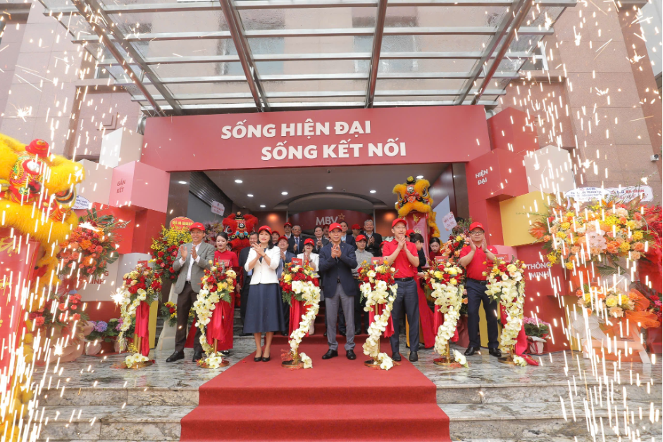Ngân hàng MBV nâng cấp toàn diện: công nghệ, vận hành và trải nghiệm - Ảnh 1.
