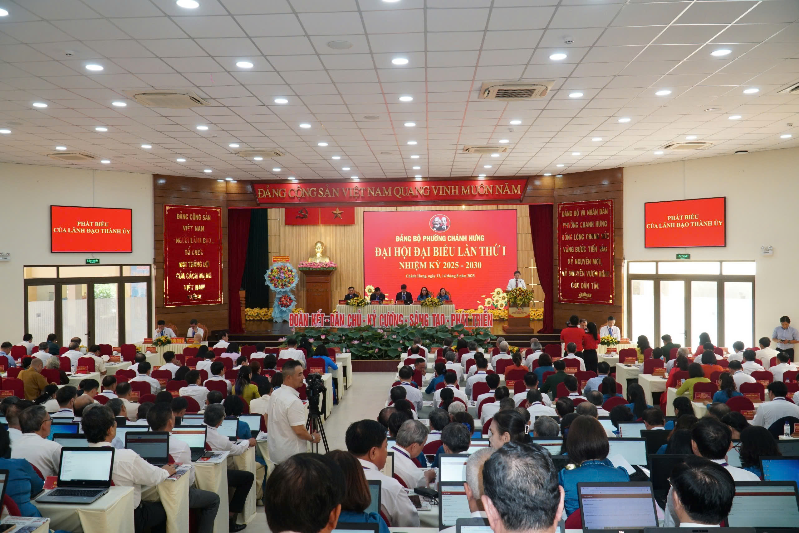 Phường Chánh Hưng ở TP.HCM phát triển kinh tế ven sông thế nào?- Ảnh 1.
