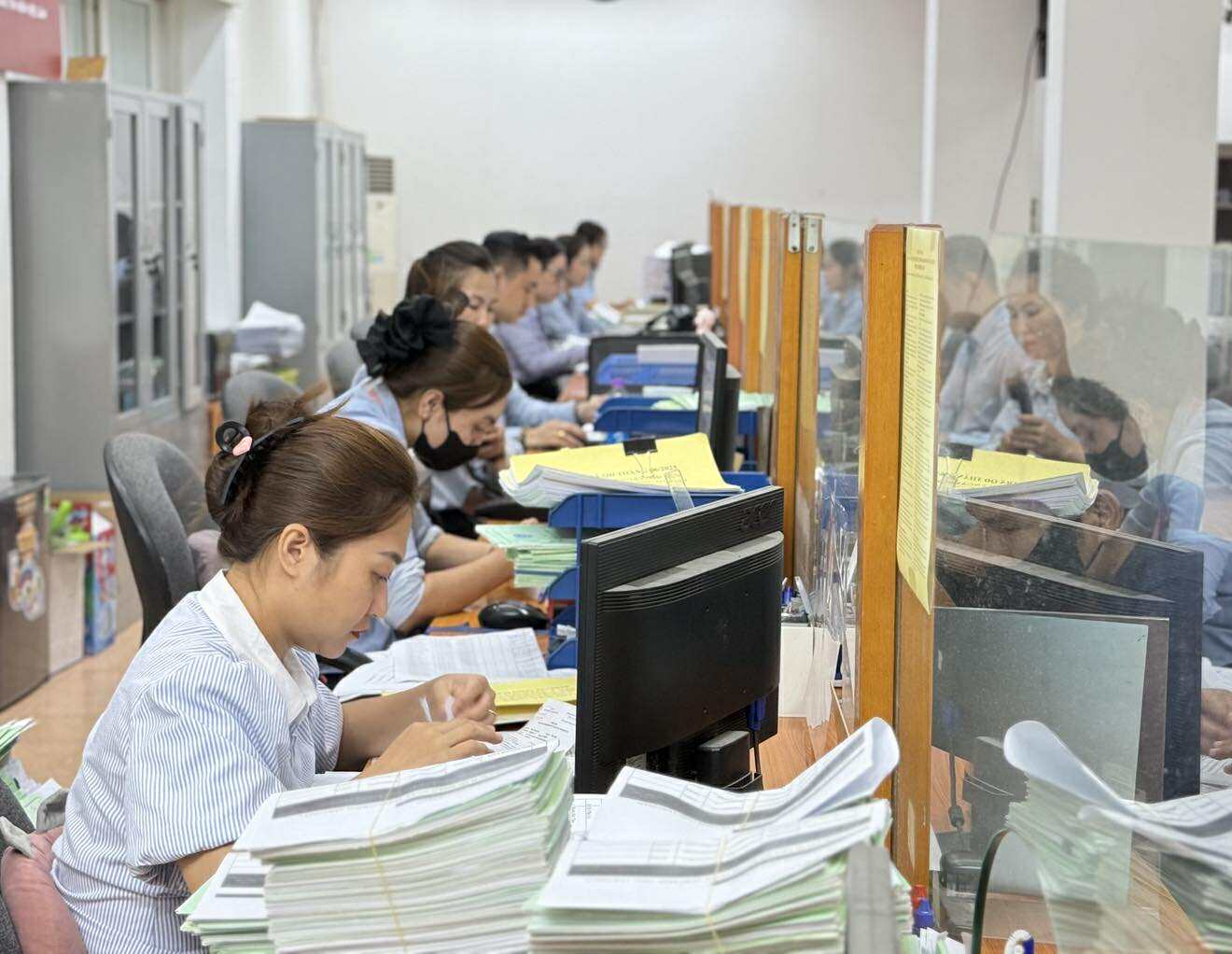 Bổ sung phương thức tuyển dụng viên chức- Ảnh 1.