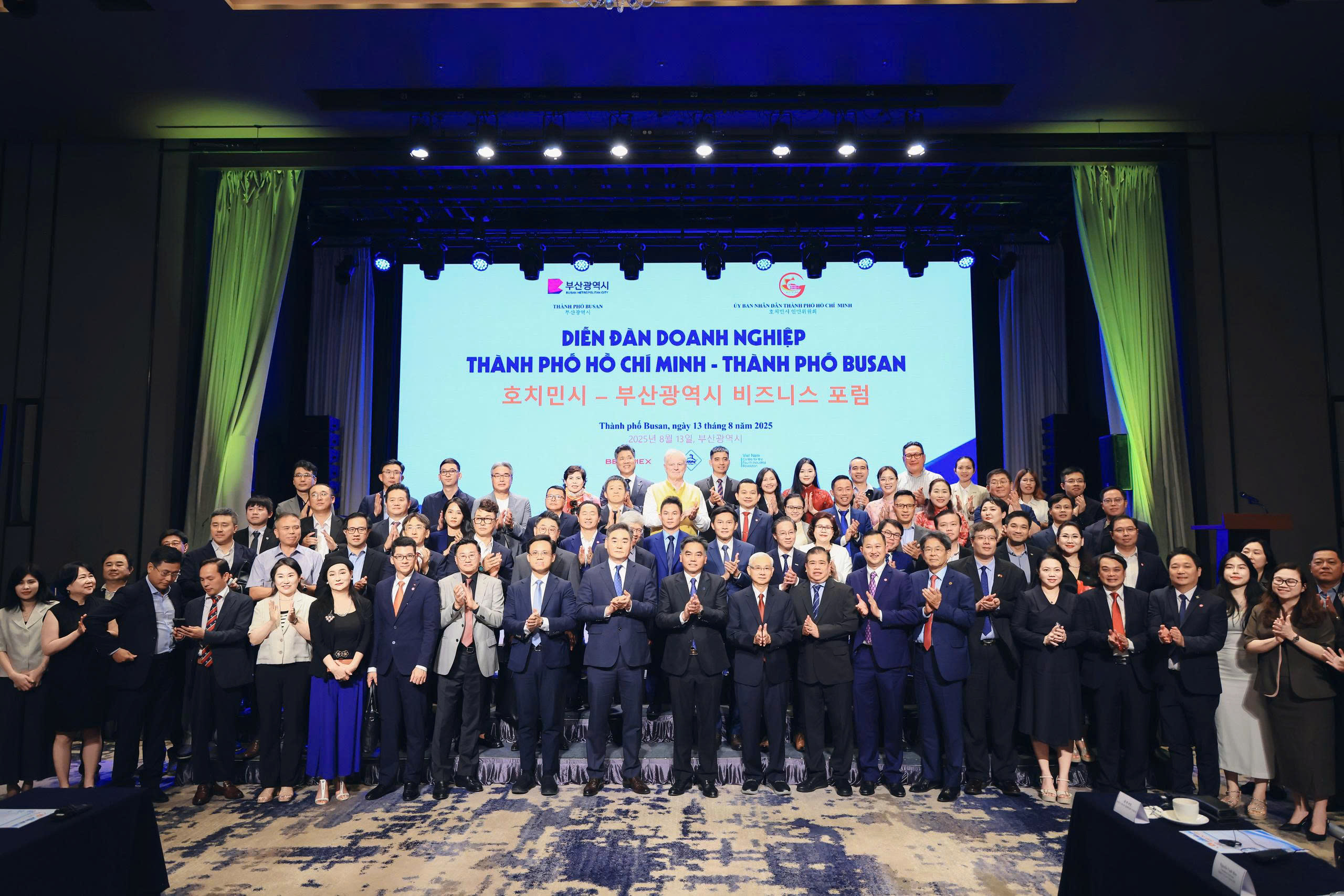 Nữ doanh nhân Nguyễn Thị Trang Phương tại sự kiện 30 năm quan hệ TP.HCM - Busan- Ảnh 2.