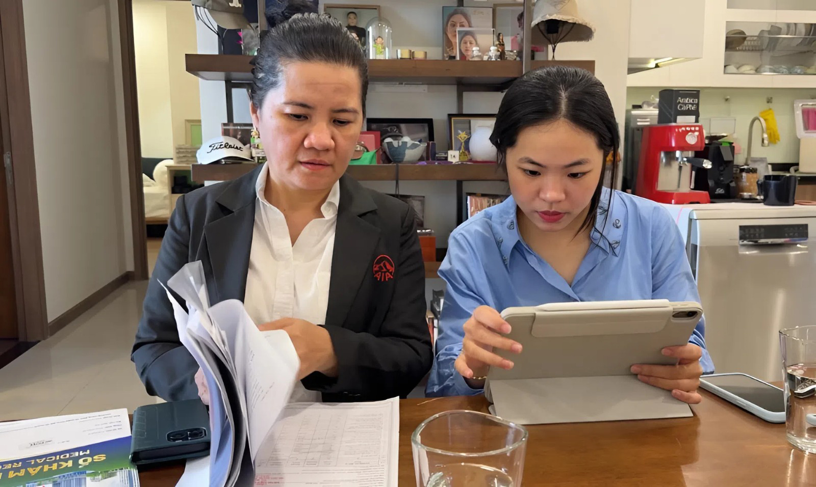 Đạo diễn Nguyễn Quang Dũng: 'Đi qua biến cố để thấy cuộc sống toàn những yêu thương!' - Ảnh 3. Đạo diễn Nguyễn Quang Dũng: 'Đi qua biến cố để thấy cuộc sống toàn những yêu thương!' - Ảnh 3.