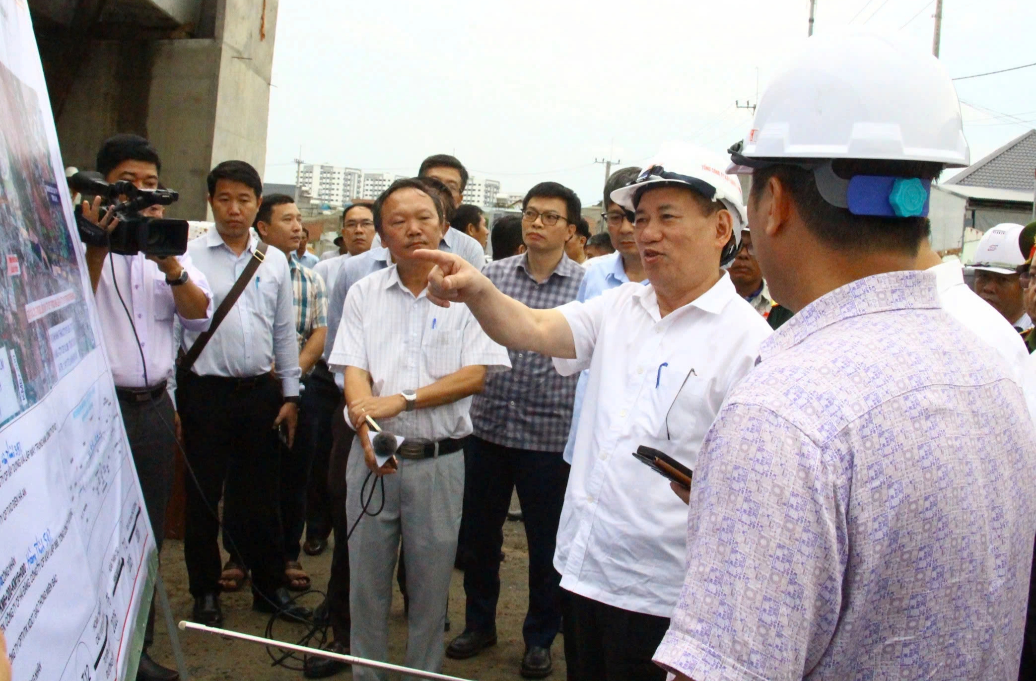 Phó thủ tướng Hồ Đức Phớc: Đồng Nai có nhiều tiềm năng, cơ hội dẫn đầu tăng trưởng kinh tế - Ảnh 2.