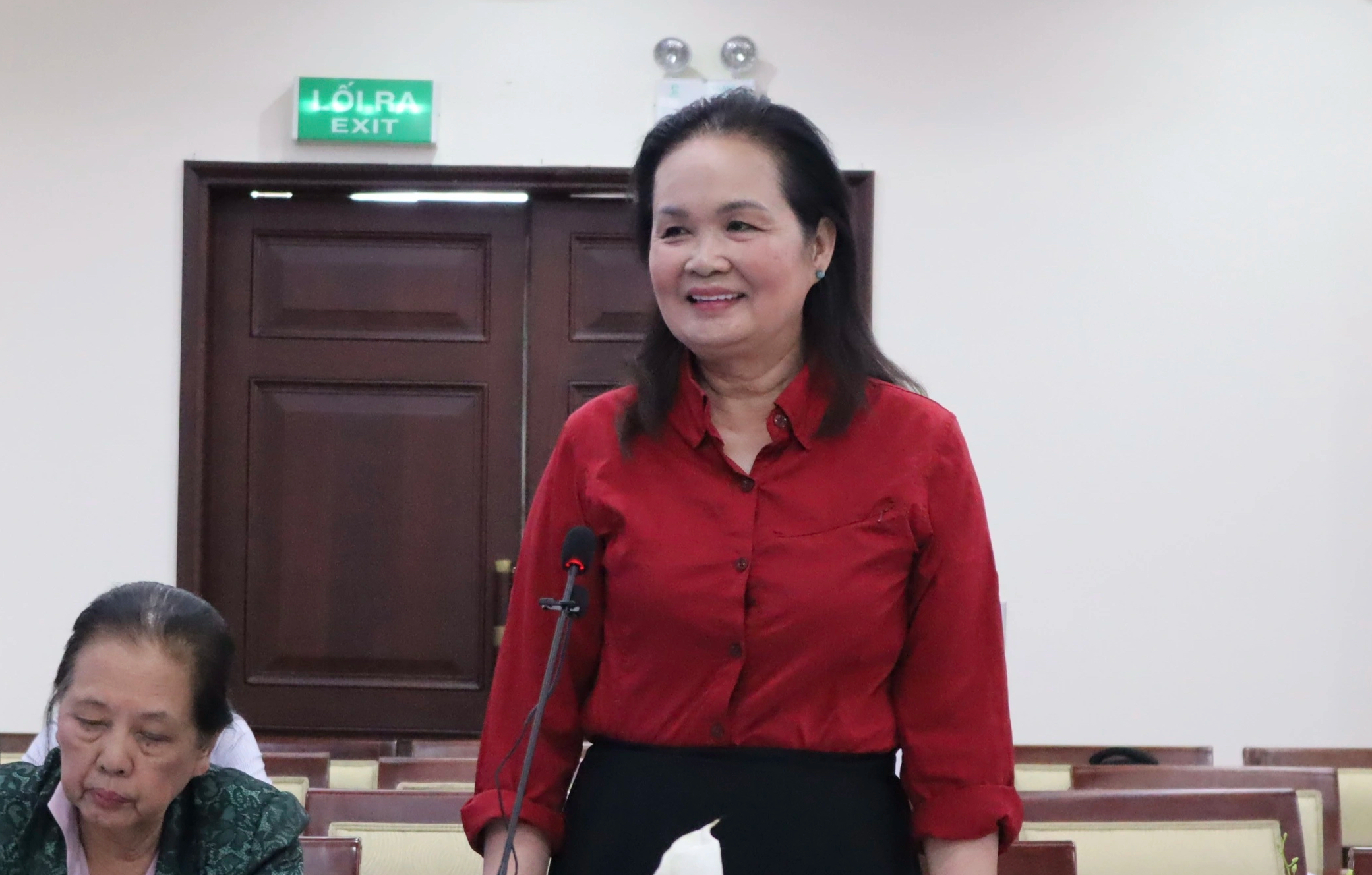 Ông Nguyễn Thanh Nghị: Văn nghệ sĩ góp phần bồi đắp bản sắc văn hóa TP.HCM - Ảnh 3.