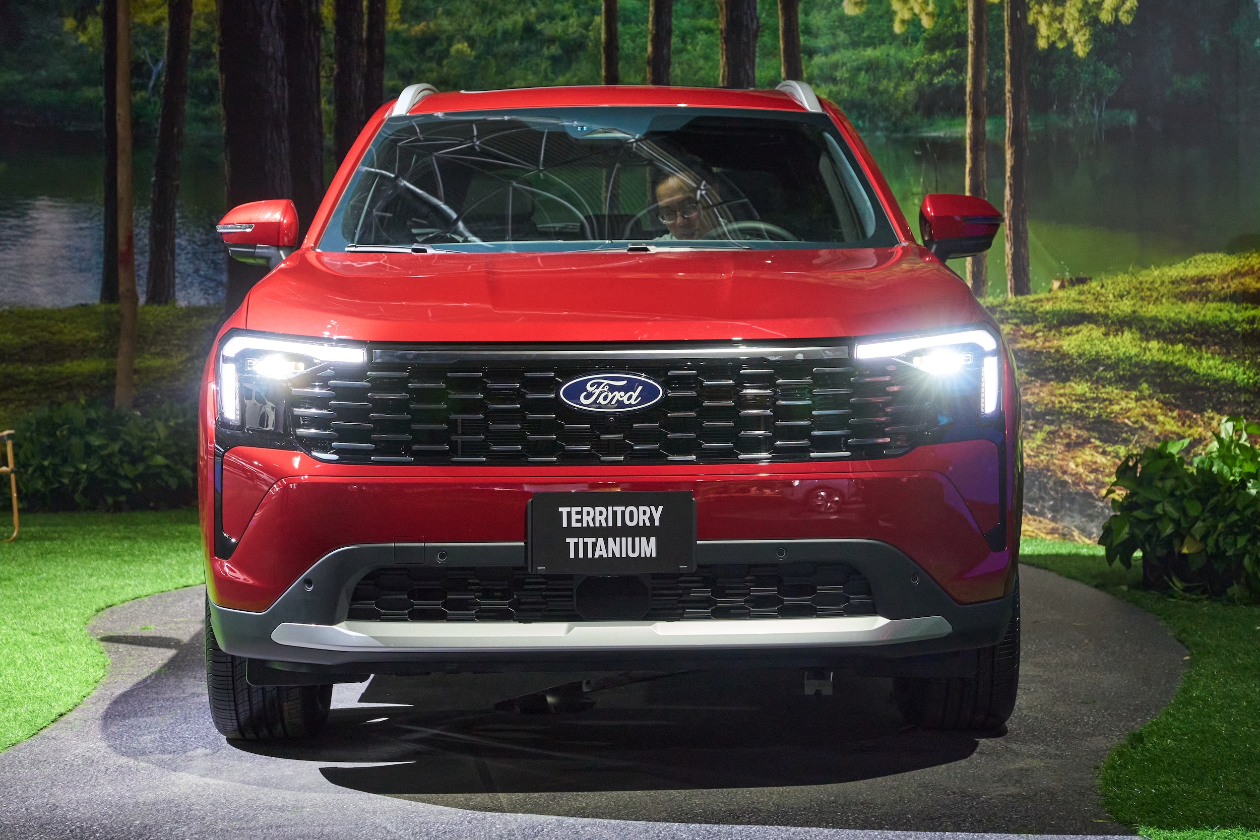 Ford Territory 2025 làm mới thiết kế, giá từ 762 triệu đồng - Ảnh 11.