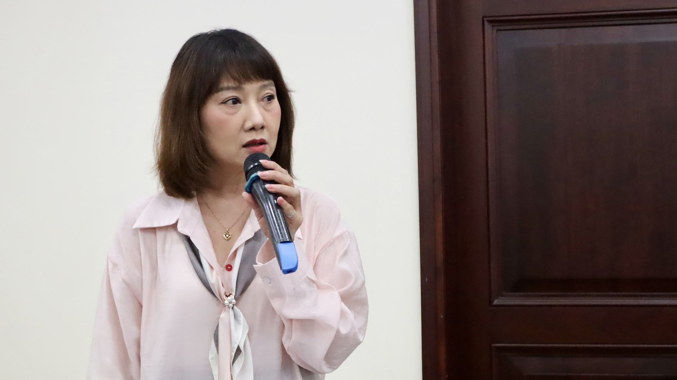 Ông Nguyễn Thanh Nghị: Văn nghệ sĩ góp phần bồi đắp bản sắc văn hóa TP.HCM - Ảnh 5.