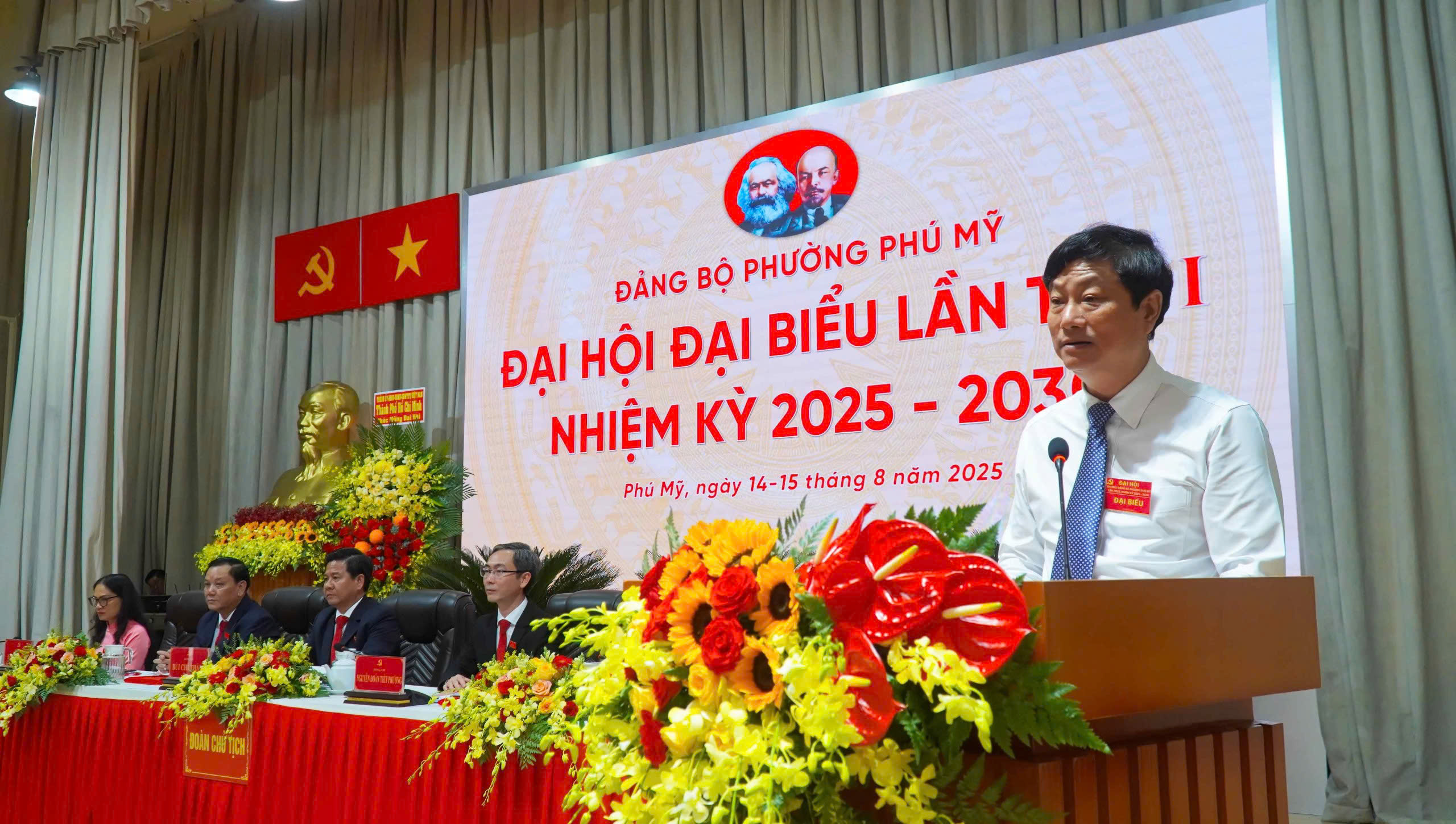 Trưởng ban Tuyên giáo và Dân vận cũ làm Bí thư Đảng ủy phường Phú Mỹ- Ảnh 3.
