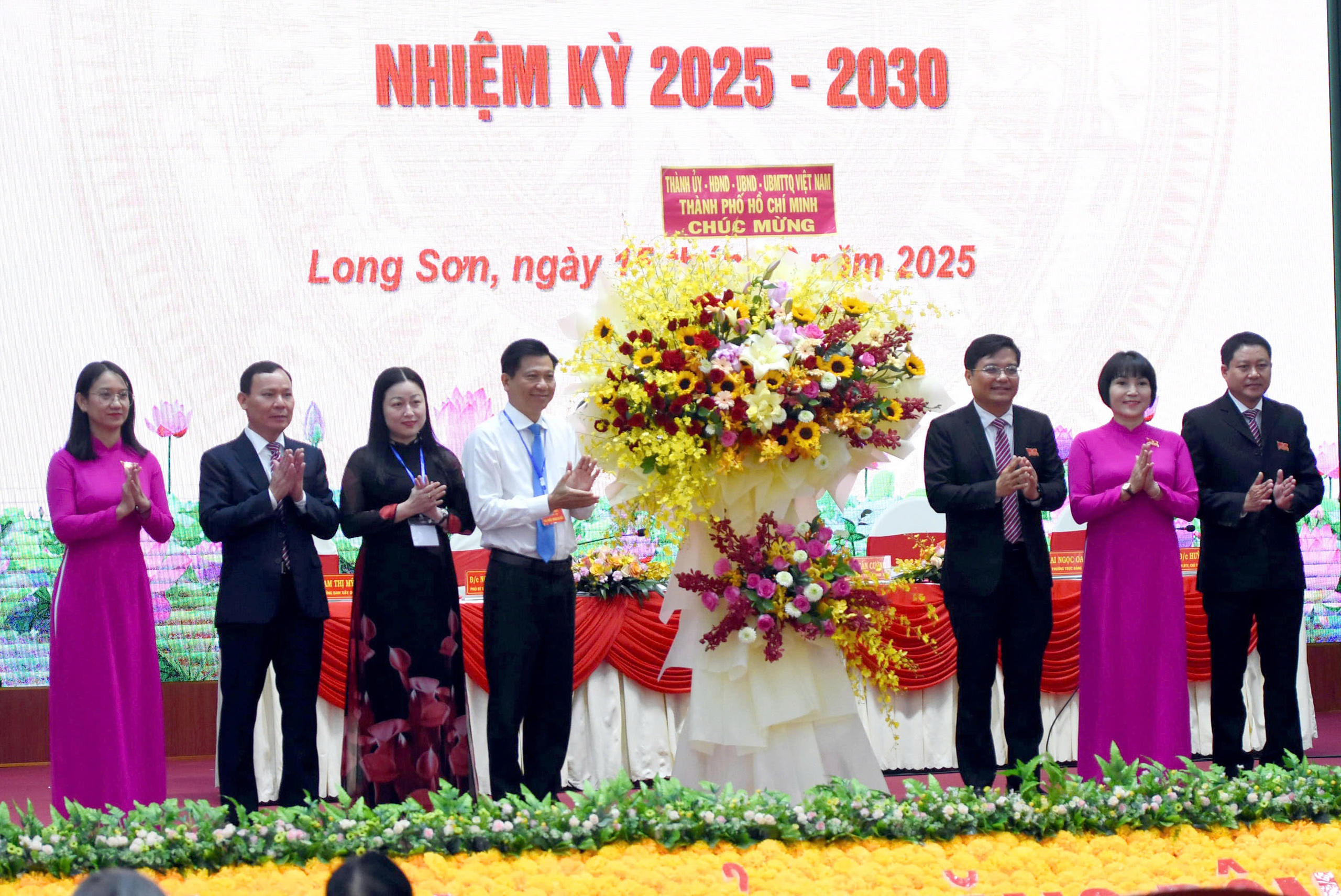 Du lịch sẽ trở thành một trong những mũi nhọn kinh tế xã Long Sơn - Ảnh 1.
