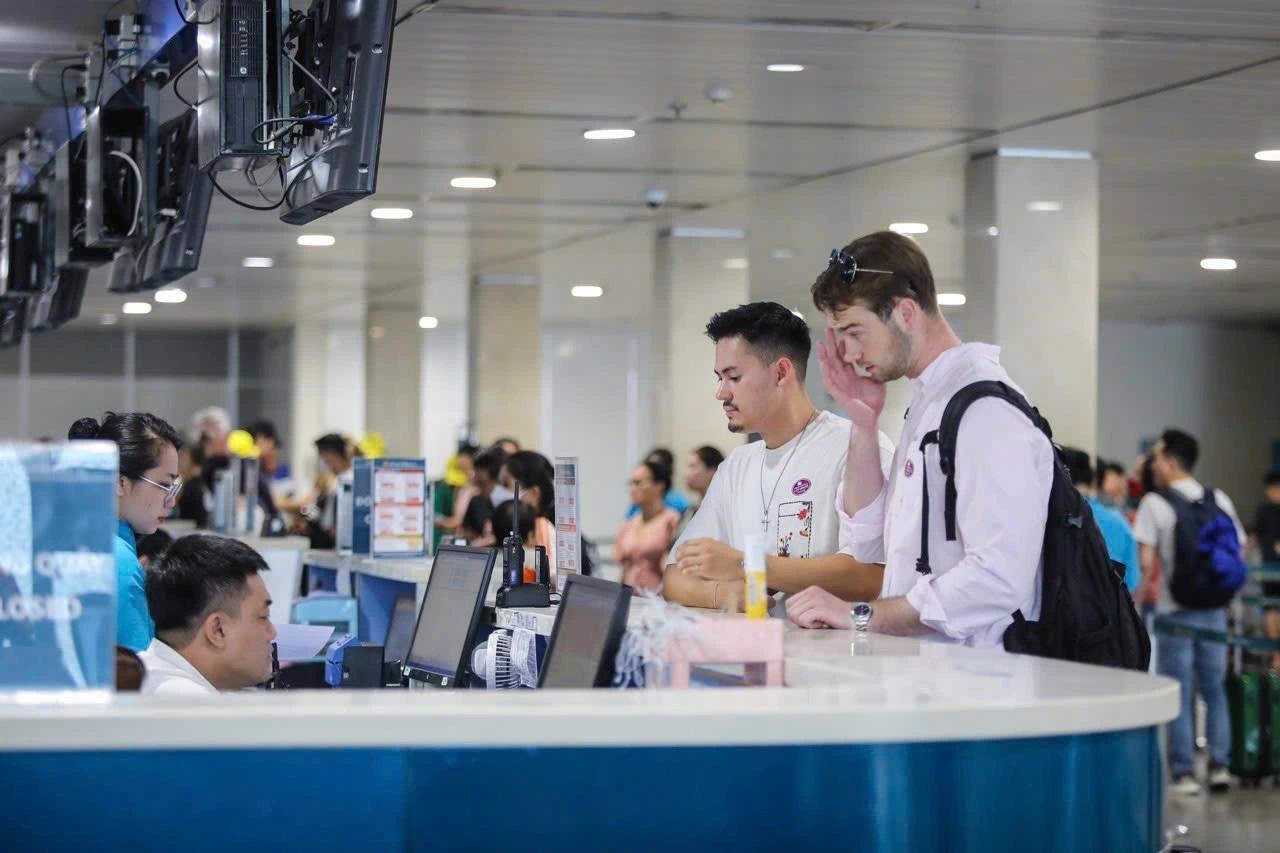 Mở luồng visa kép hút du khách và nhà đầu tư- Ảnh 1. Mở luồng visa kép hút du khách và nhà đầu tư- Ảnh 1.
