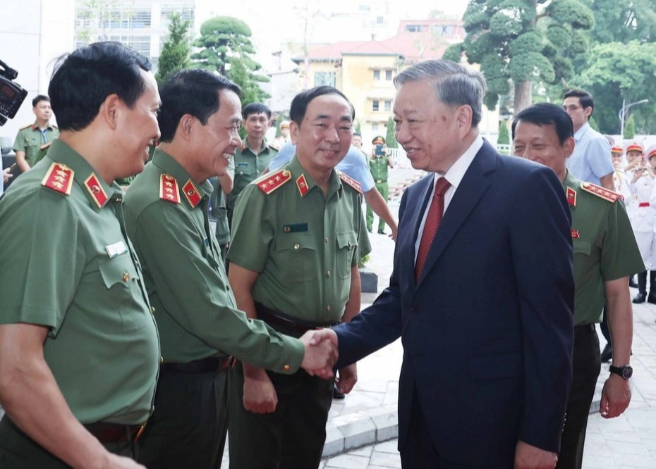 80 năm-vinh quang Công an nhân dân Việt Nam - Ảnh 3.