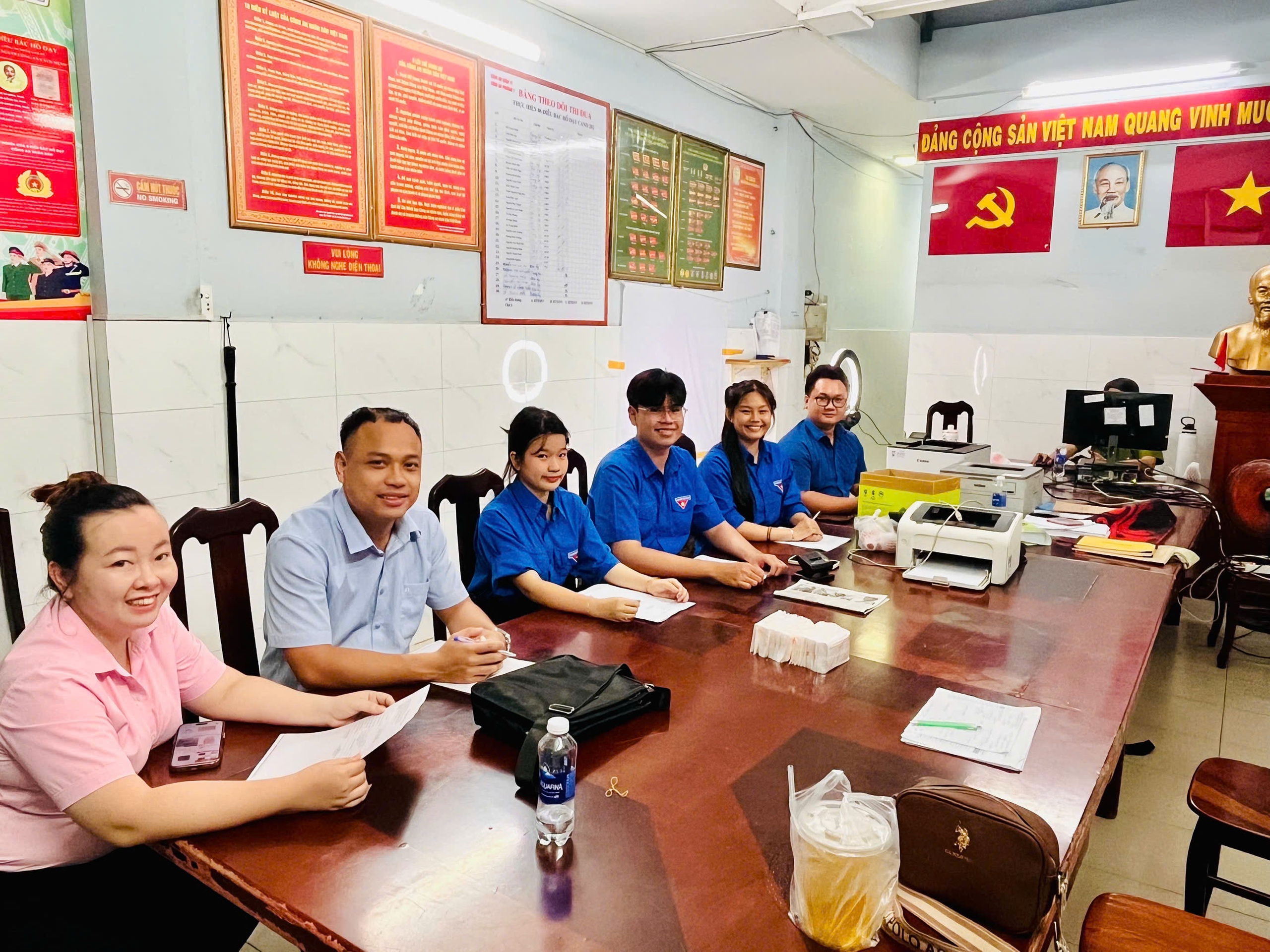 Phường nào ở TP.HCM đổi 100% thẻ đảng viên trước ngày 15.8?- Ảnh 2.