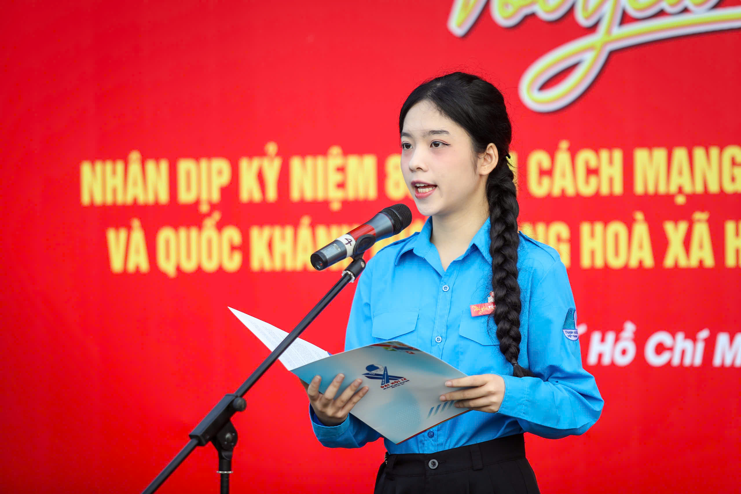 Lễ chào cờ đặc biệt khẳng định niềm tự hào 'Tôi yêu Tổ quốc tôi' - Ảnh 5.