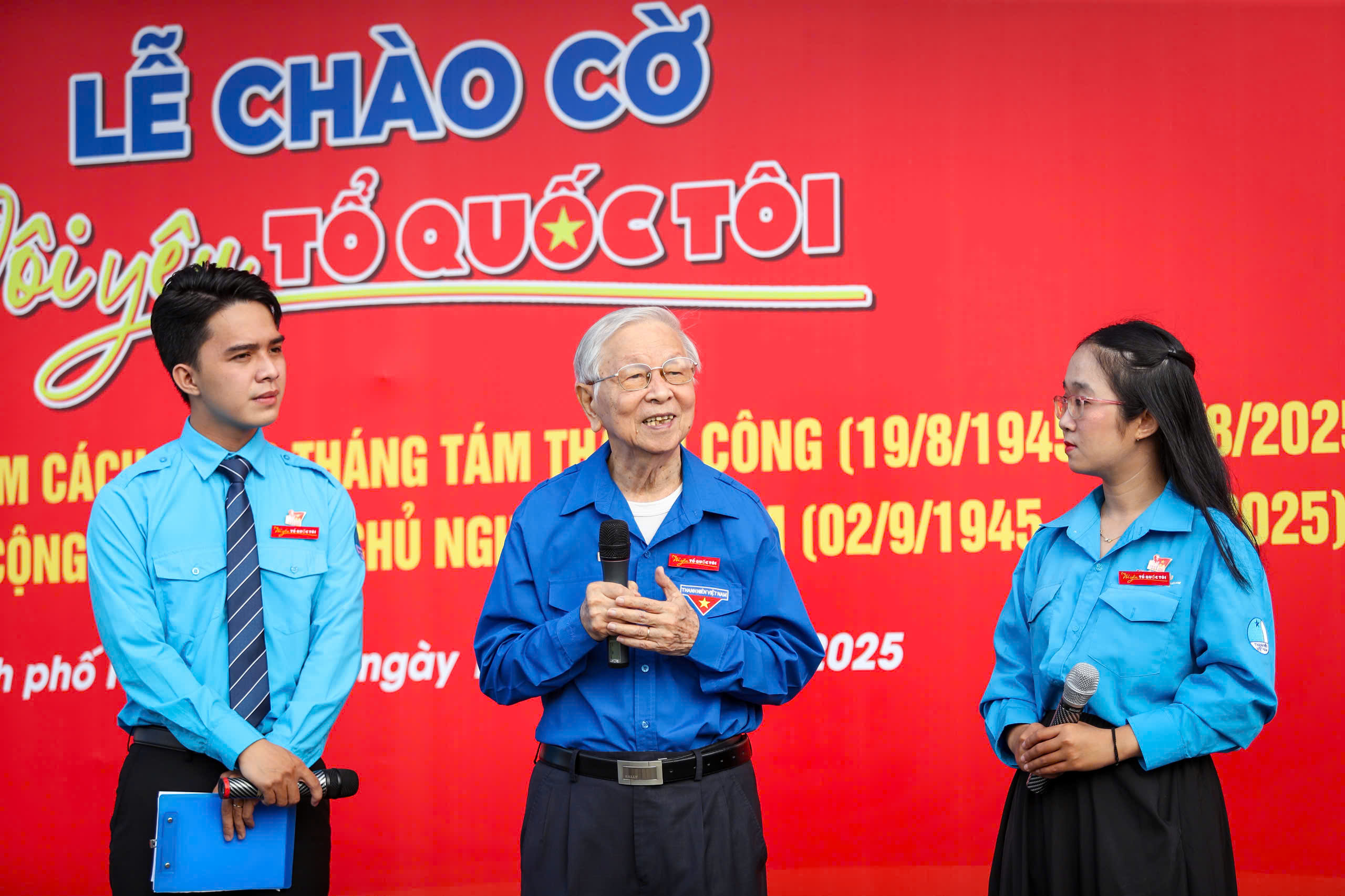 Lễ chào cờ đặc biệt khẳng định niềm tự hào 'Tôi yêu Tổ quốc tôi' - Ảnh 8.