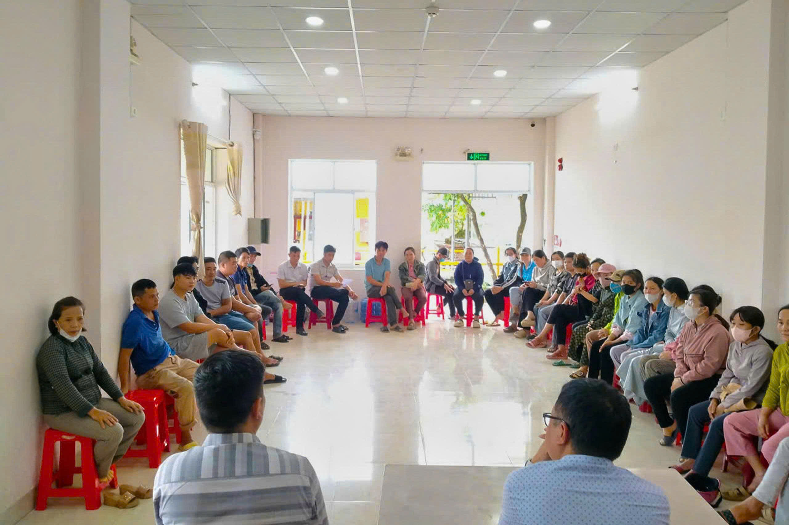 Người lao động lao đao vì doanh nghiệp đóng cửa, nợ lương hơn 7,1 tỉ đồng - Ảnh 2.