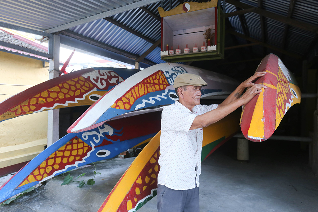 Menemukan budaya desa An Cu: Keindahan yang damai di sebelah teluk Lang Co - Foto 5. Khám phá văn hóa làng An Cư: Nét đẹp yên bình bên vịnh Lăng Cô - Ảnh 5.