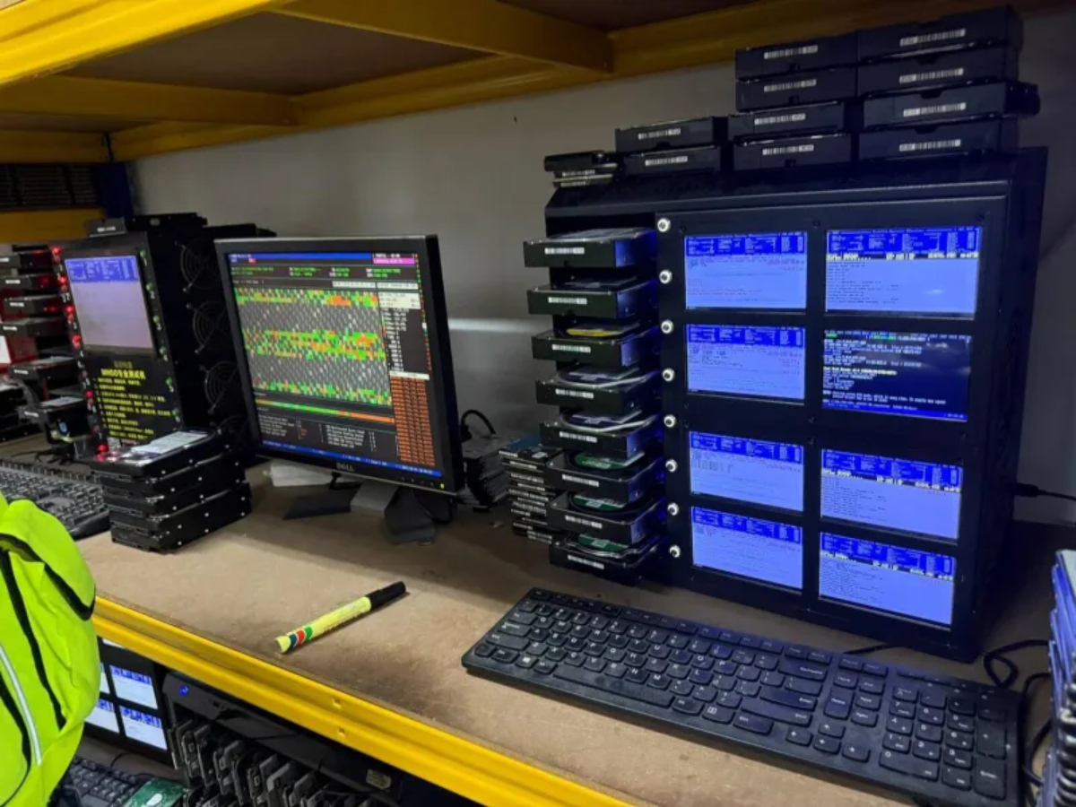 Seagate phát hiện xưởng sản xuất ổ cứng giả tại Malaysia - Ảnh 2.