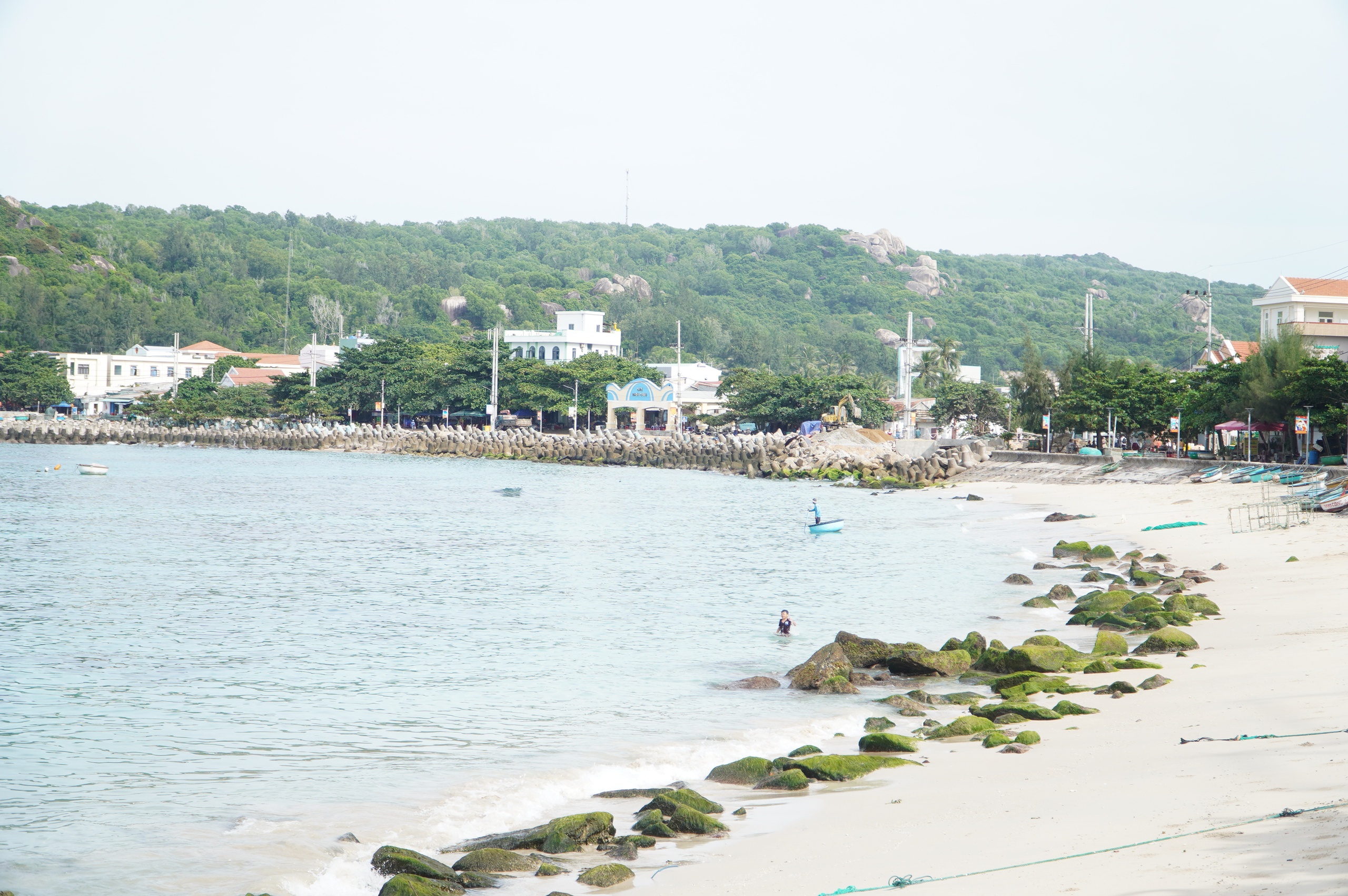 Prachtige kustdorpjes: Cu Lao Xanh - een parel midden in de oceaan - Foto 12. Những ngôi làng tuyệt đẹp ven biển: Cù Lao Xanh - viên ngọc giữa biển khơi- Ảnh 12.