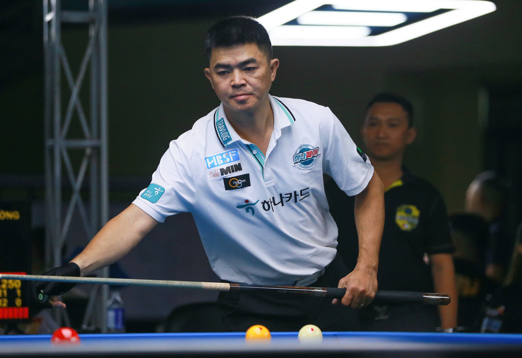 Biliárd: Nguyen Quoc Nguyen folyamatosan nagyszerű ütésekkel győzte le Tran Duc Minh-t a PBA-n - 1. kép Billiards: Liên tục tung siêu phẩm, Nguyễn Quốc Nguyện đánh bại Trần Đức Minh tại PBA- Ảnh 1.