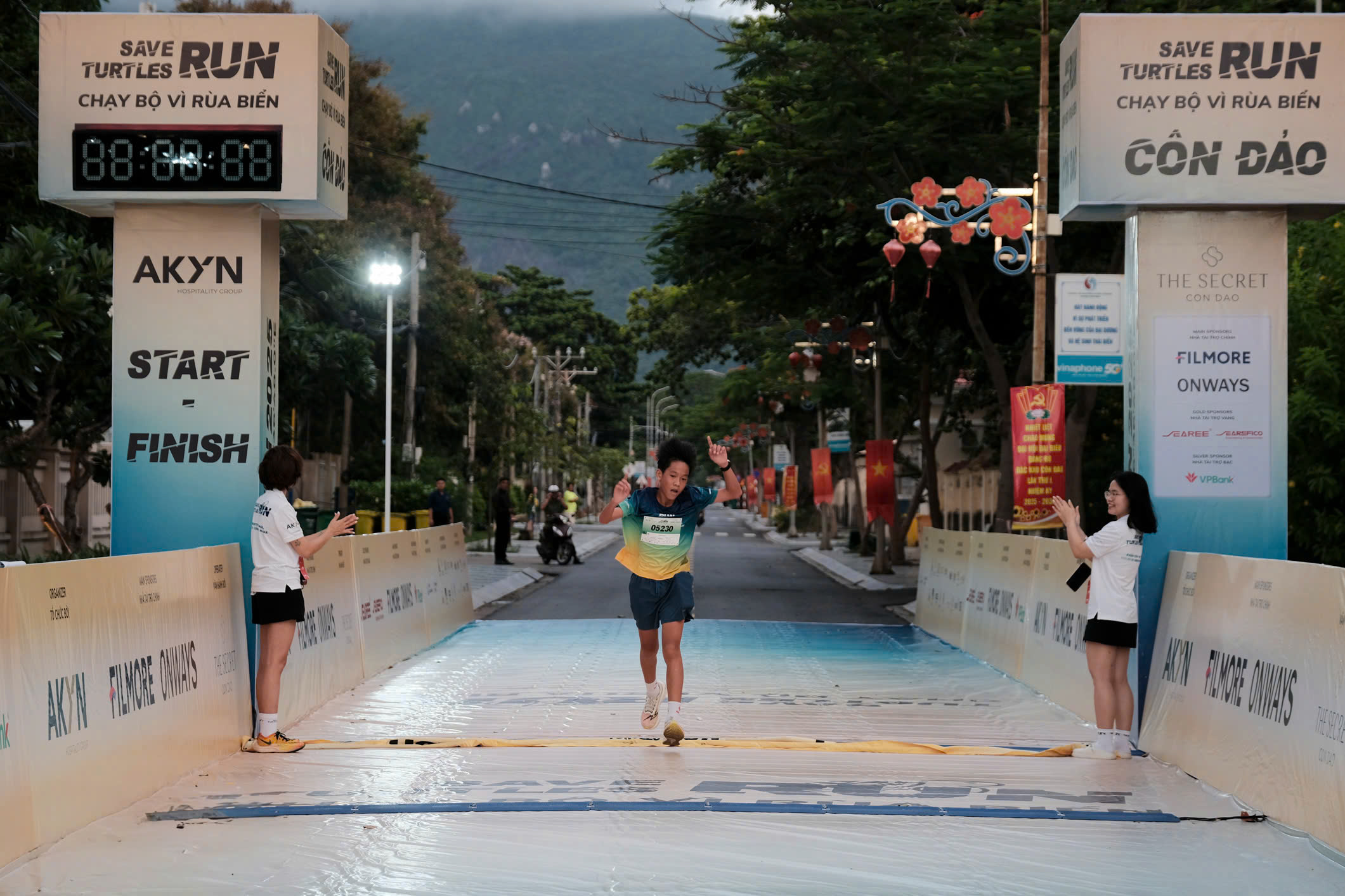 Marathon ở đặc khu Côn Đảo: Chạy những cung đường như tranh, cùng bảo vệ rùa biển - Ảnh 18.
