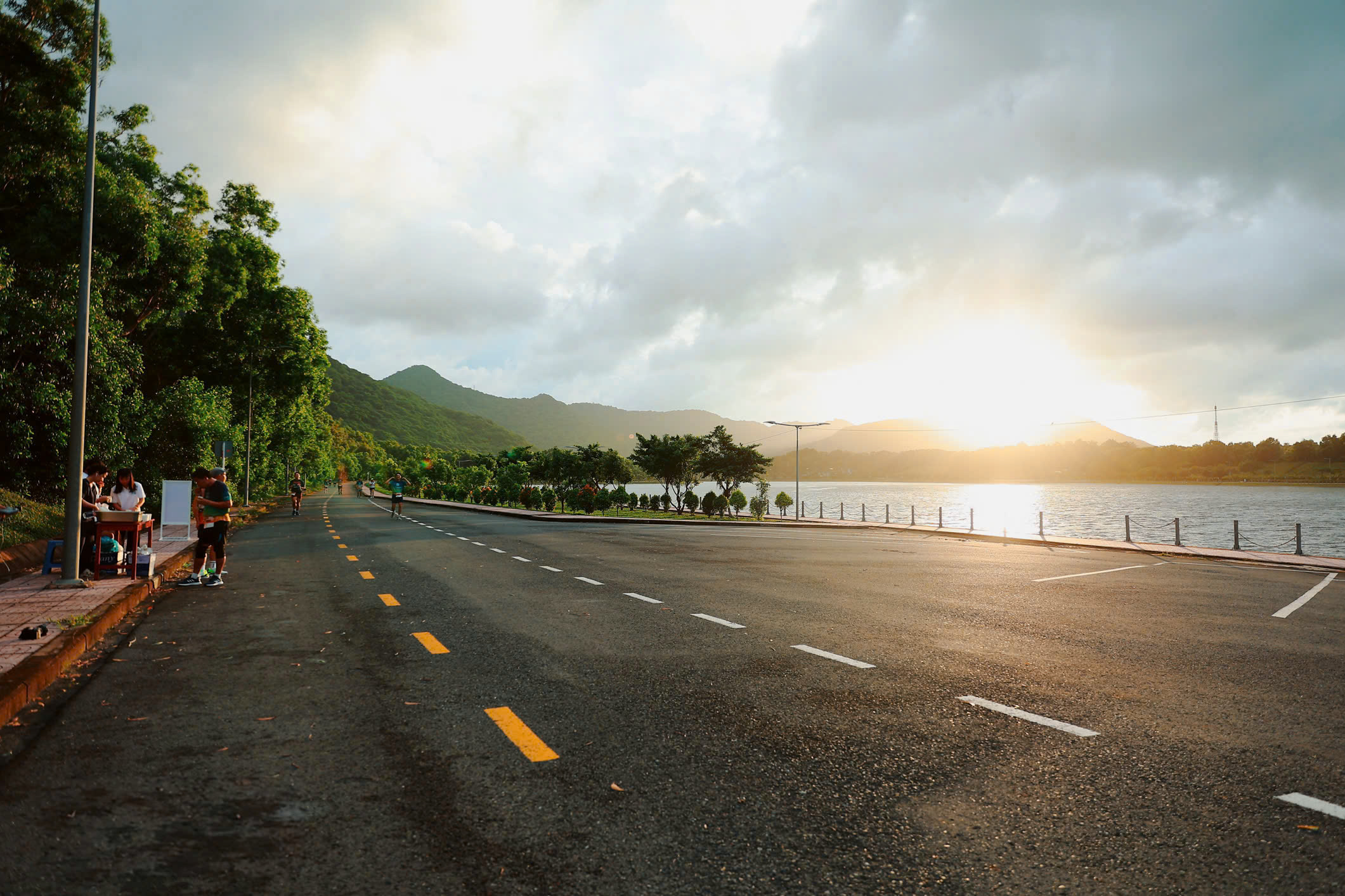 Marathon ở đặc khu Côn Đảo: Chạy những cung đường như tranh, cùng bảo vệ rùa biển - Ảnh 9.