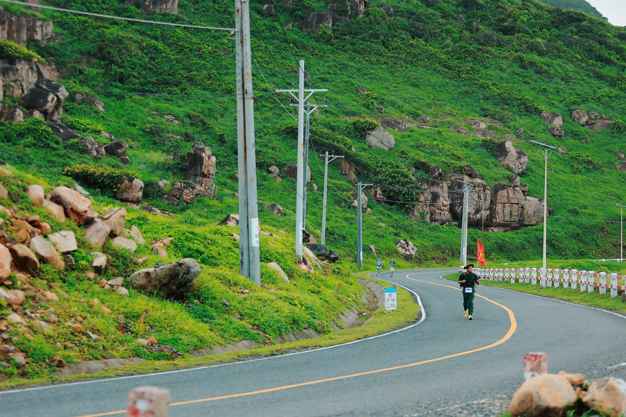Marathon ở đặc khu Côn Đảo: Chạy những cung đường như tranh, cùng bảo vệ rùa biển - Ảnh 6.