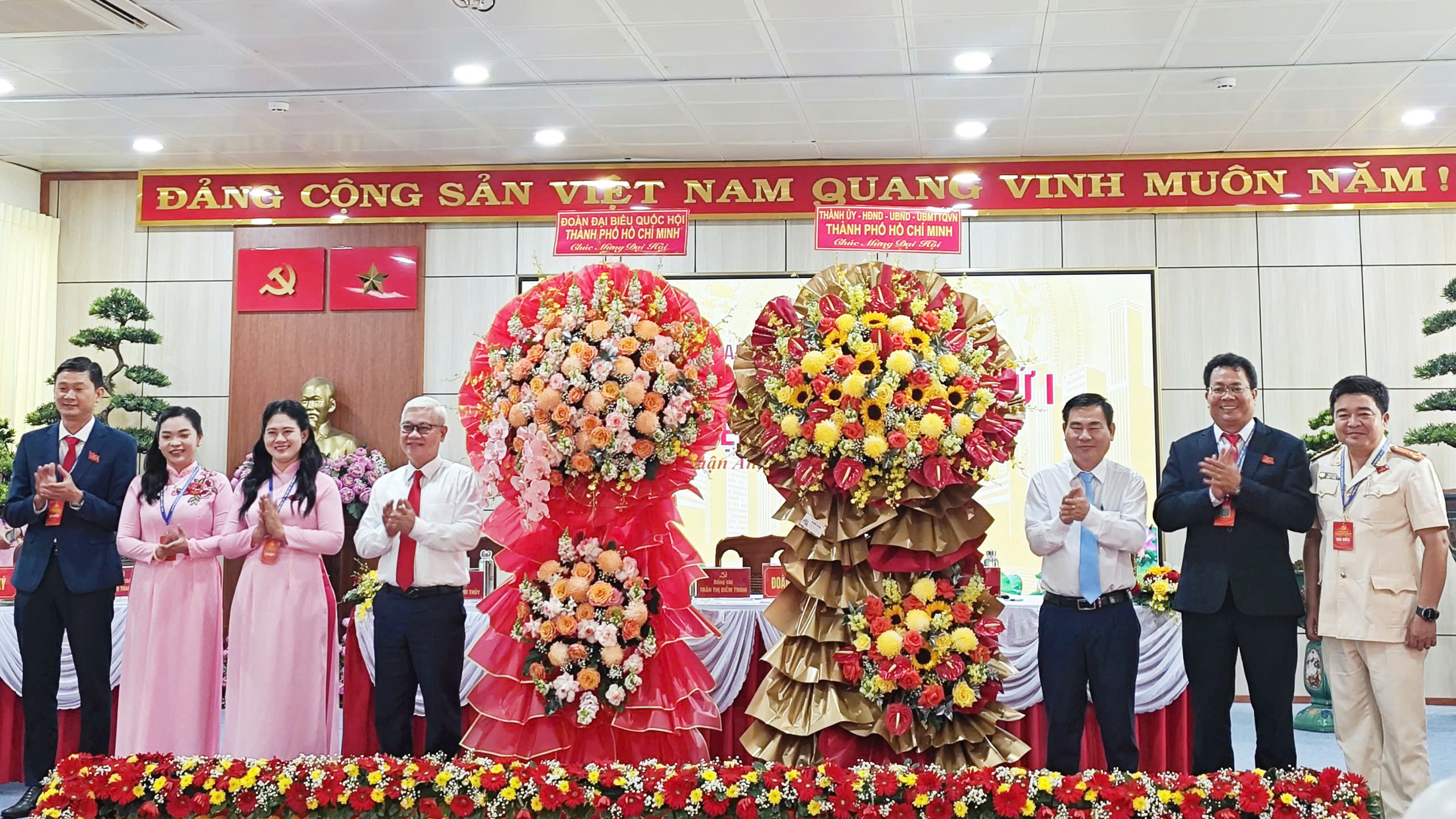 TP.HCM: Nguyên Bí thư Tỉnh đoàn Bình Dương làm Bí thư phường Thuận An - Ảnh 1.