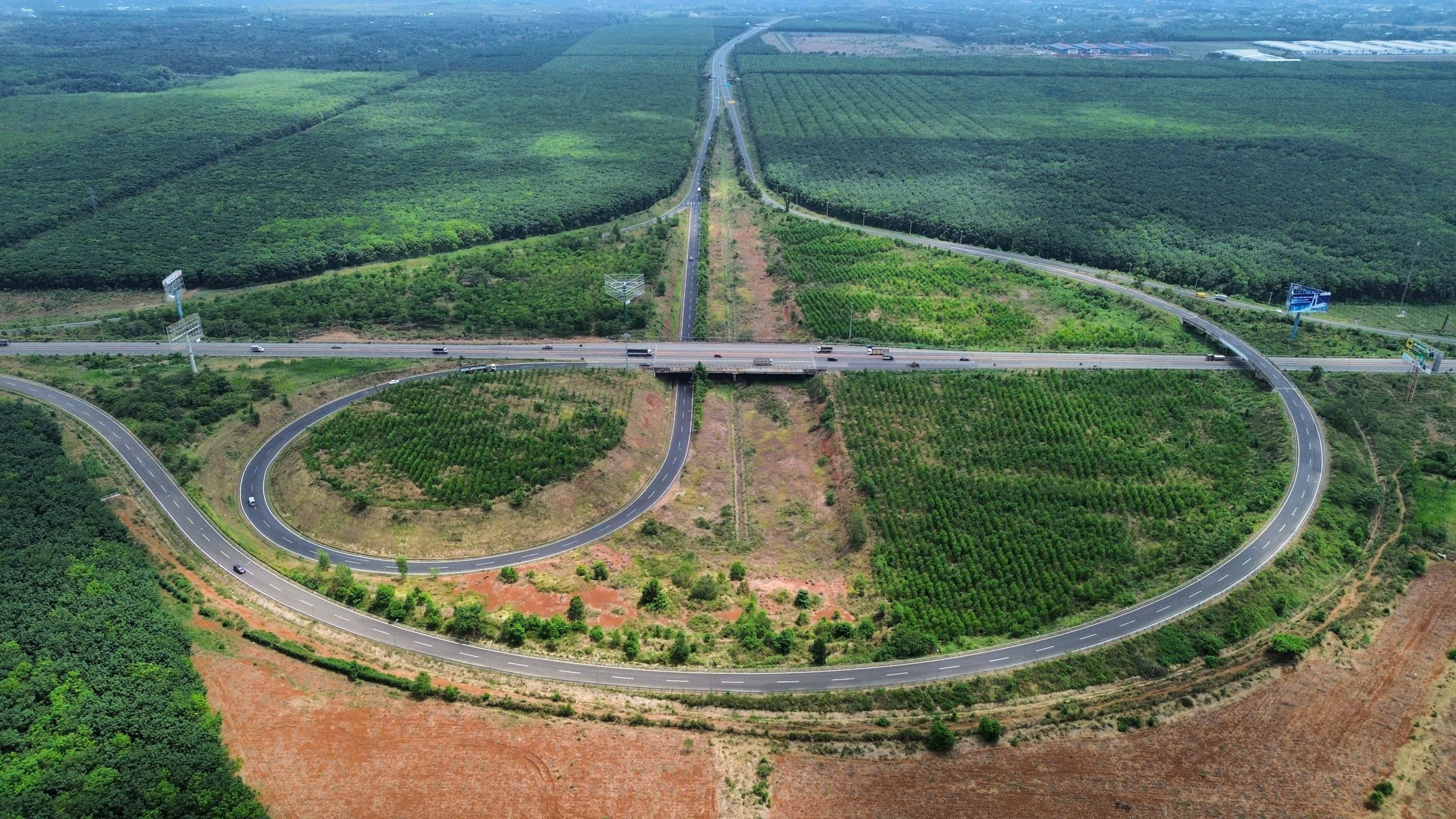 Chuẩn bị khởi công cao tốc Dầu Giây - Tân Phú và mở rộng cao tốc TP.HCM - Long Thành- Ảnh 1.