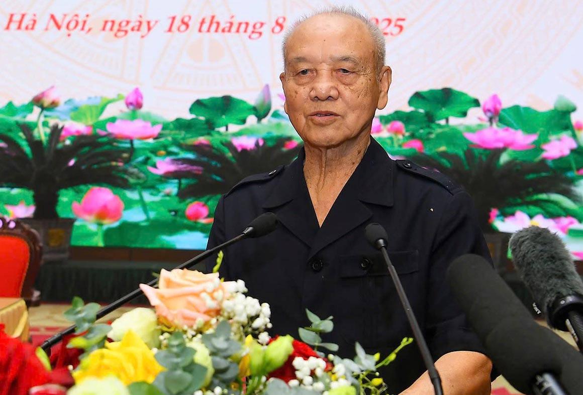 Tổng Bí thư Tô Lâm gặp mặt nguyên lãnh đạo Đảng, Nhà nước - Ảnh 10.