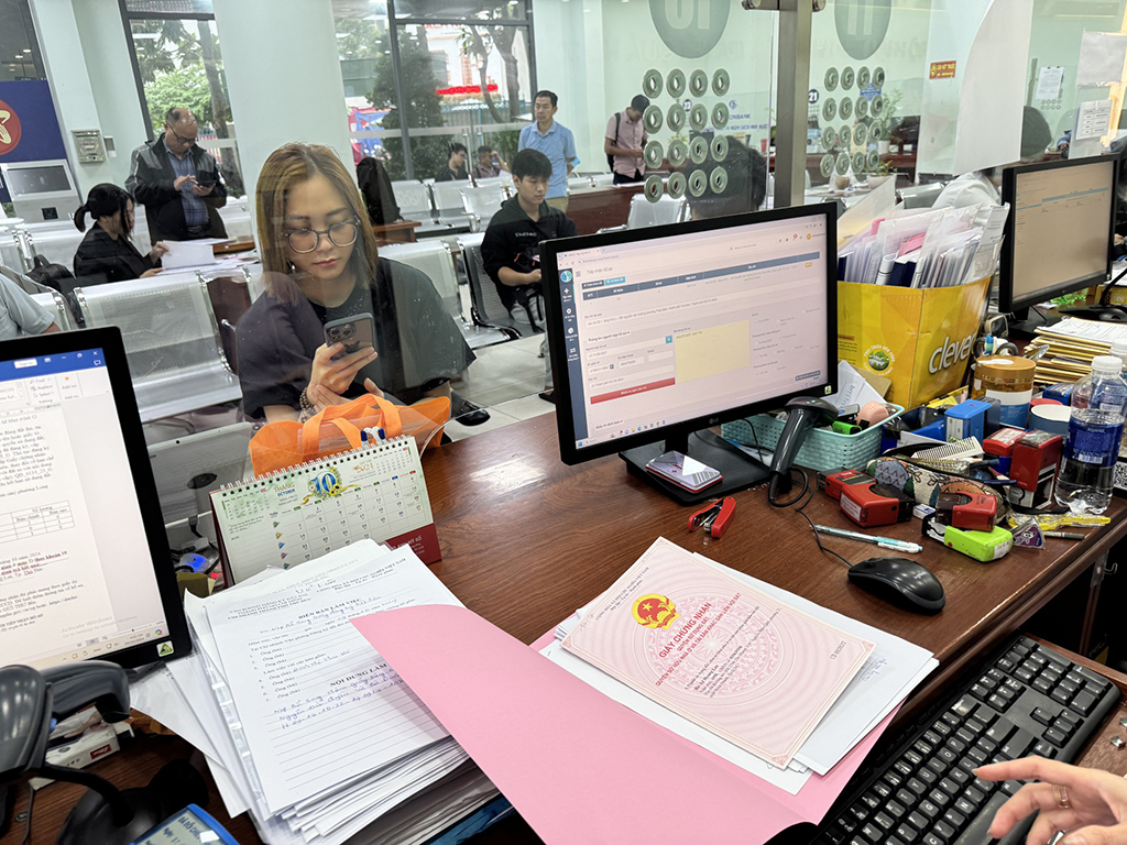 Người dân được ghi nợ tiền sử dụng đất- Ảnh 1. Người dân được ghi nợ tiền sử dụng đất- Ảnh 1.