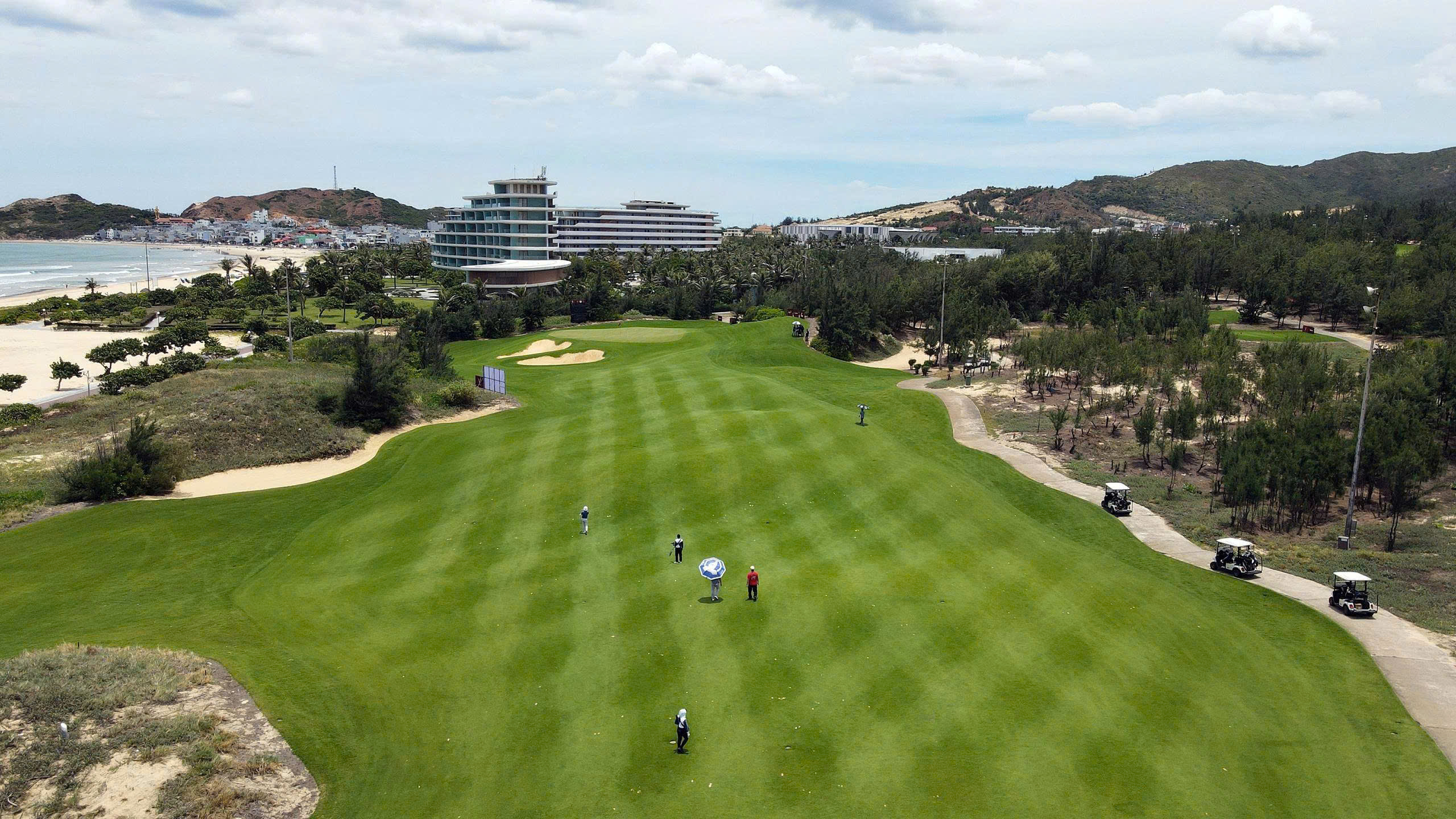 125 VĐV tranh quỹ thưởng 1,2 tỉ đồng, giải vô địch golf quốc gia rất gay cấn- Ảnh 3. 125 VĐV tranh quỹ thưởng 1,2 tỉ đồng, giải vô địch golf quốc gia rất gay cấn- Ảnh 3.