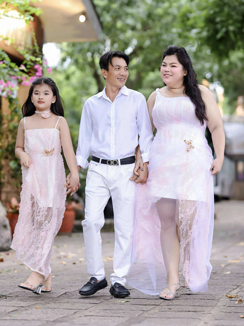 Tuyền Mập trải lòng về 10 năm hôn nhân 'kỳ lạ' với chồng kín tiếng - Ảnh 2.