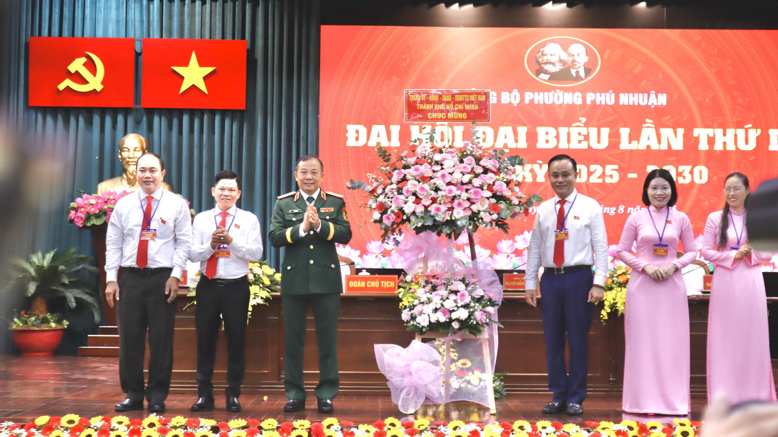 TP.HCM: Ông Nguyễn Đông Tùng làm Bí thư phường Phú Nhuận - Ảnh 1.