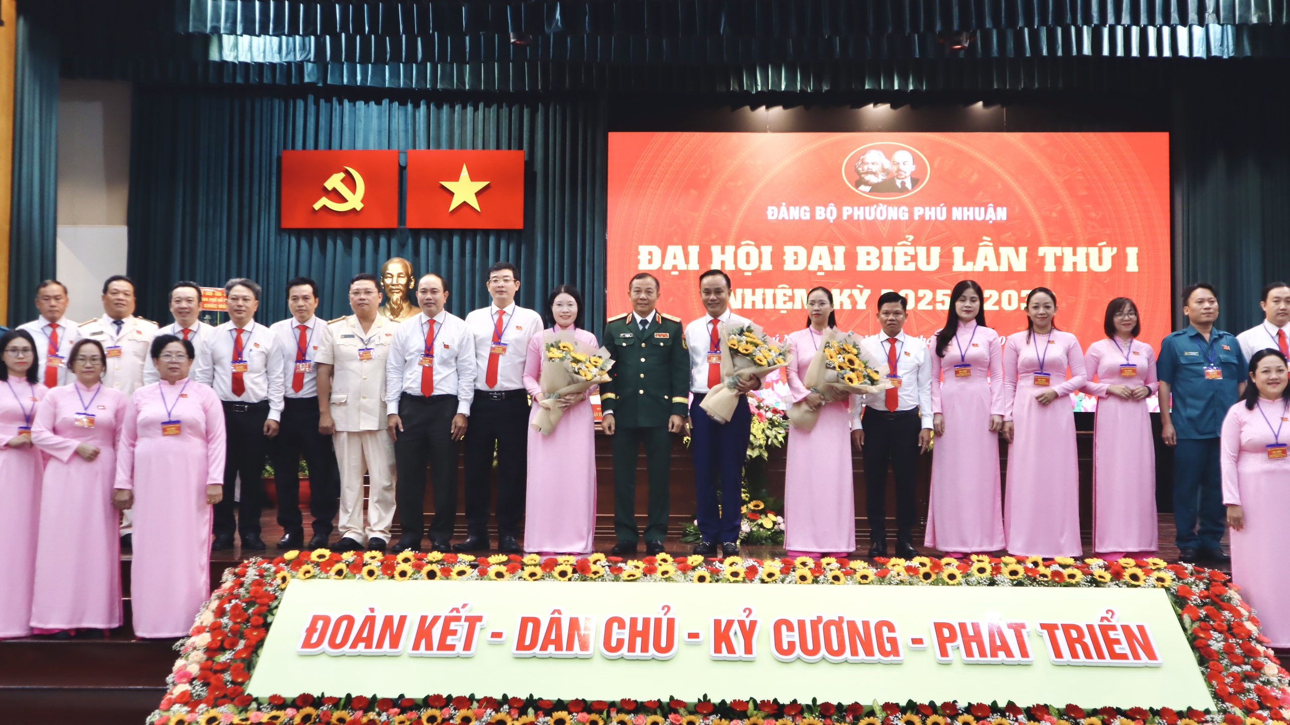 TP.HCM: Ông Nguyễn Đông Tùng làm Bí thư phường Phú Nhuận - Ảnh 2.