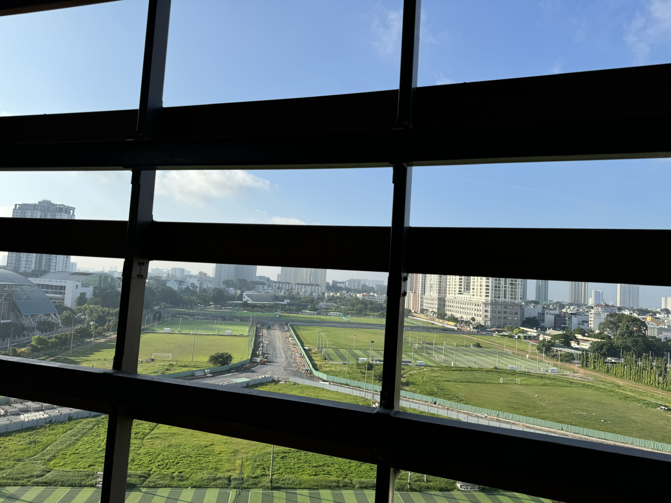 Bandar Raya Ho Chi Minh: Gambar dekat Phu Tho Circus dan Teater Persembahan Serbaguna bernilai hampir VND 1,400 bilion - Foto 7. TP.HCM: Cận cảnh Rạp xiếc và biểu diễn đa năng Phú Thọ gần 1.400 tỉ đồng- Ảnh 7.