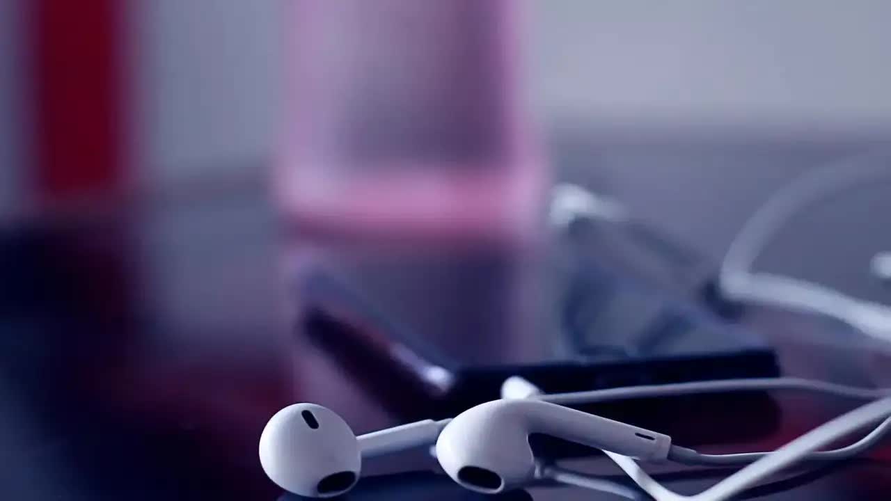 Đây là hoài niệm khó quên đối với tai nghe có dây - Ảnh 1.