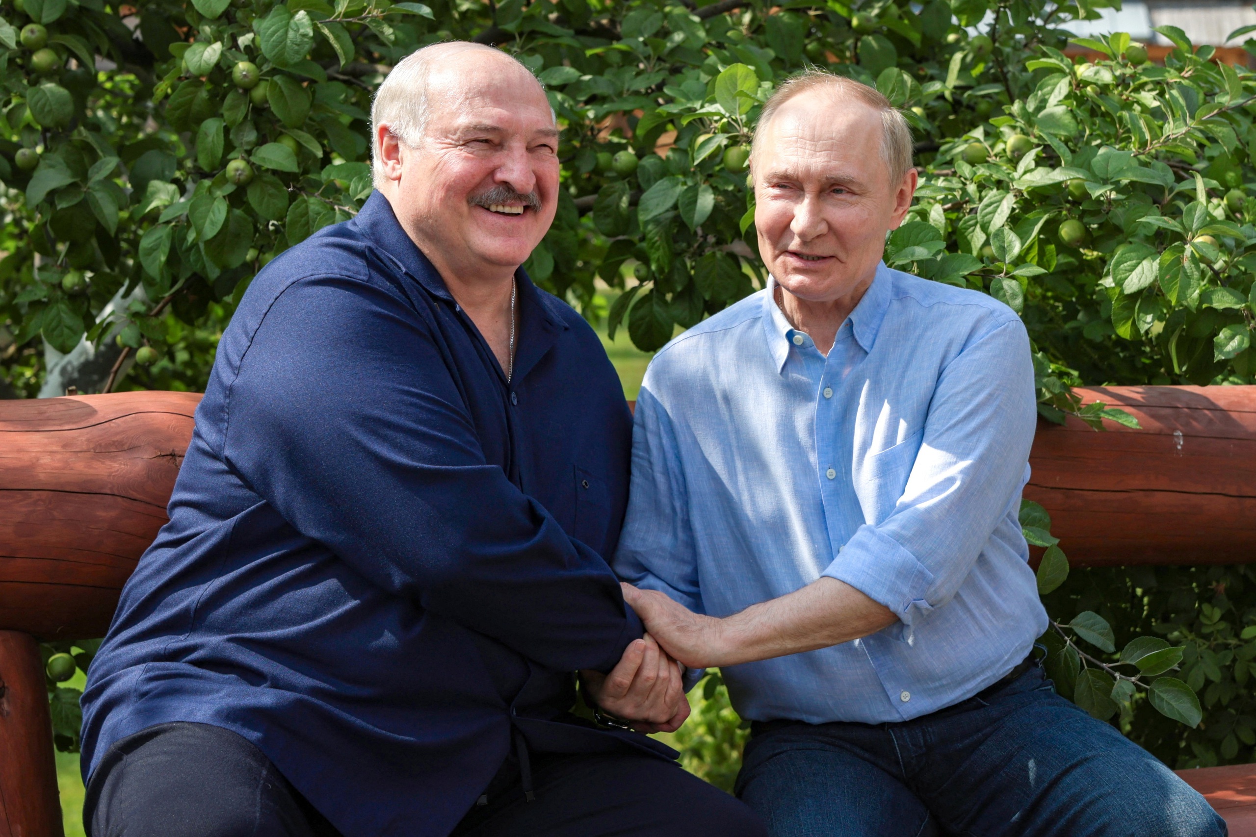 Ông Putin không thay đổi lập trường khi thời hạn trừng phạt của Mỹ đến gần - Ảnh 1.