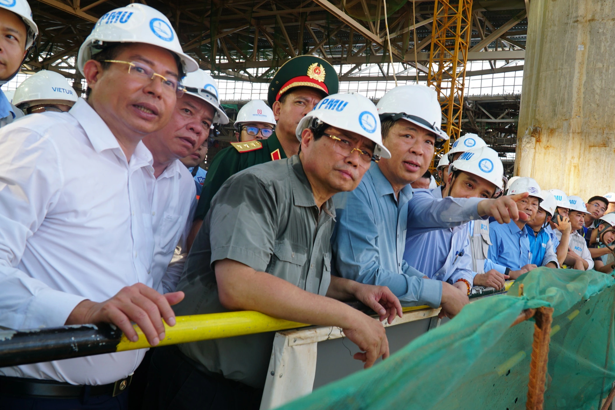 Thủ tướng kiểm tra tiến độ dự án sân bay Long Thành- Ảnh 1. Thủ tướng kiểm tra tiến độ dự án sân bay Long Thành- Ảnh 1.