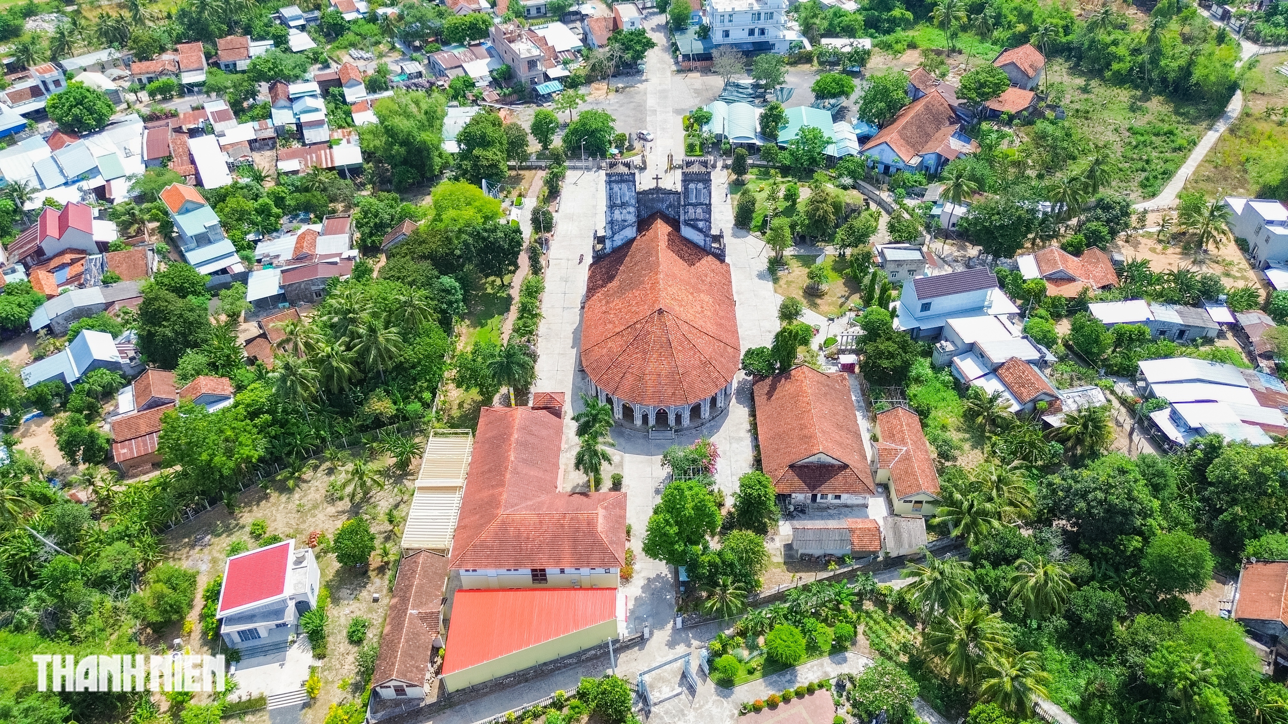 Nhà thờ Mằng Lăng hơn 120 năm tuổi: Nơi lưu giữ sách chữ quốc ngữ đầu tiên - Ảnh 6.