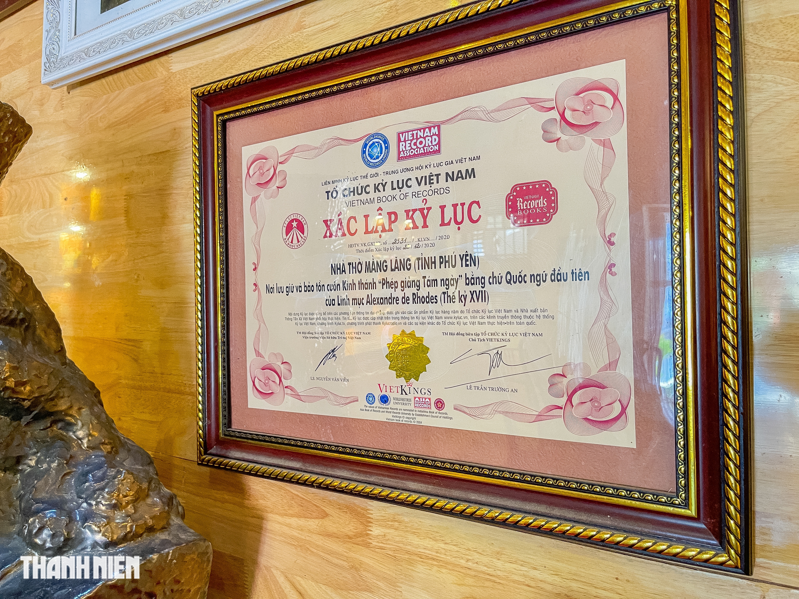 Nhà thờ Mằng Lăng hơn 120 năm tuổi: Nơi lưu giữ sách chữ quốc ngữ đầu tiên - Ảnh 14.