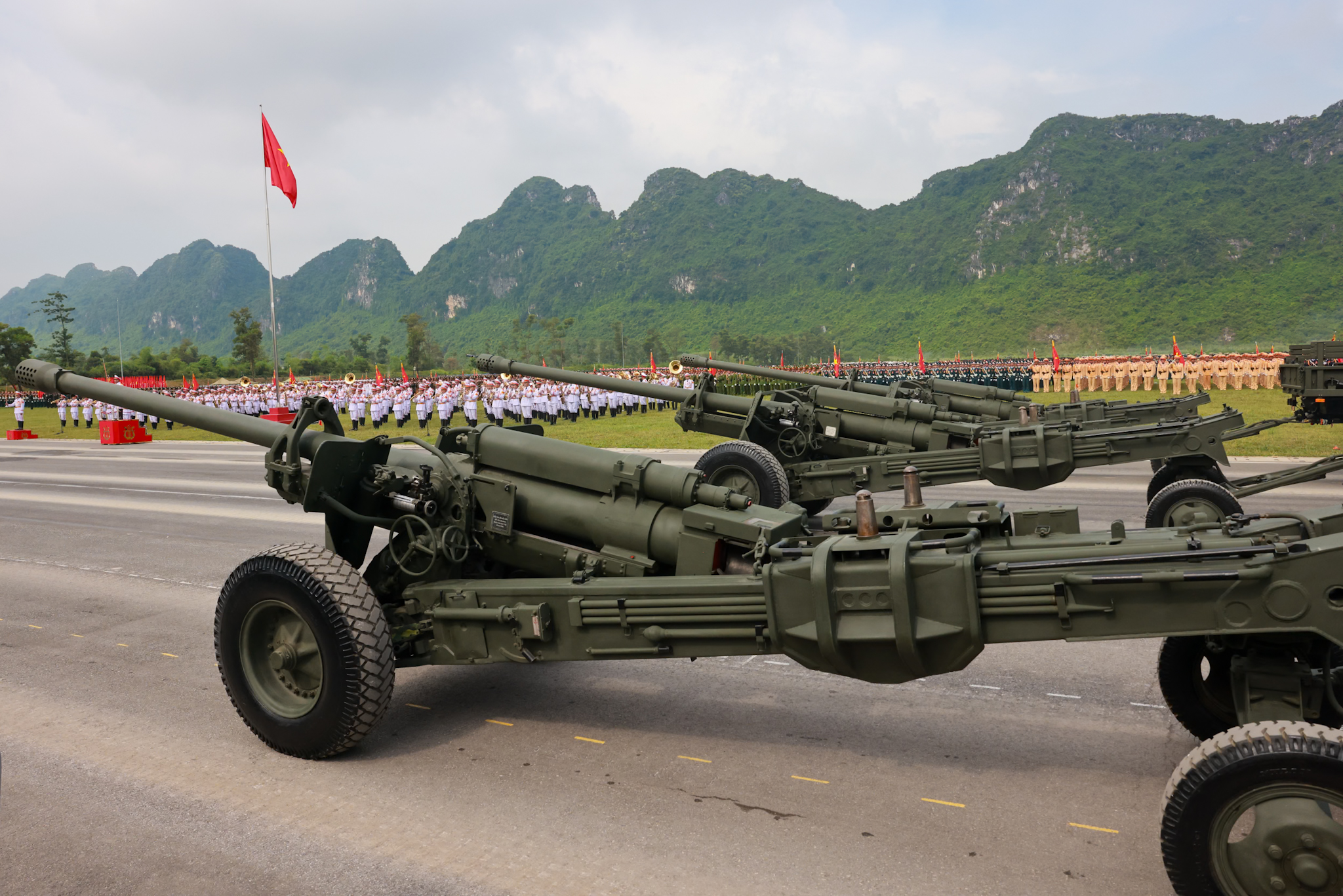 Pháo binh – tên lửa Việt Nam: Từ duyệt binh 1955 đến diễu binh 2025 - Ảnh 12.