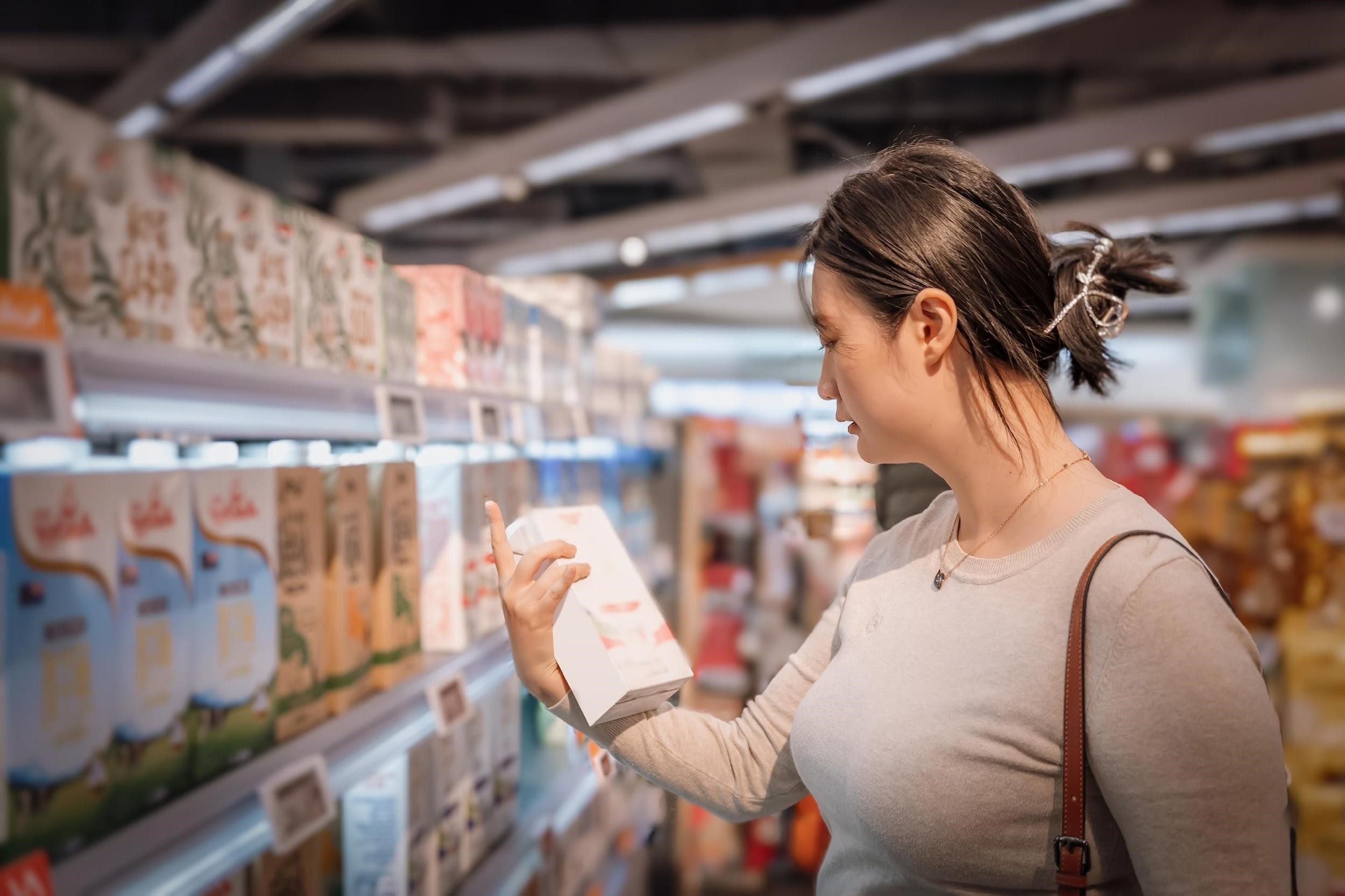 Chọn Sữa Cho Trẻ: Không Chỉ Cần Dưỡng Chất, Mà Còn Phải Không Chứa Chất Gây Hại- Ảnh 1. Chọn Sữa Cho Trẻ: Không Chỉ Cần Dưỡng Chất, Mà Còn Phải Không Chứa Chất Gây Hại- Ảnh 1.