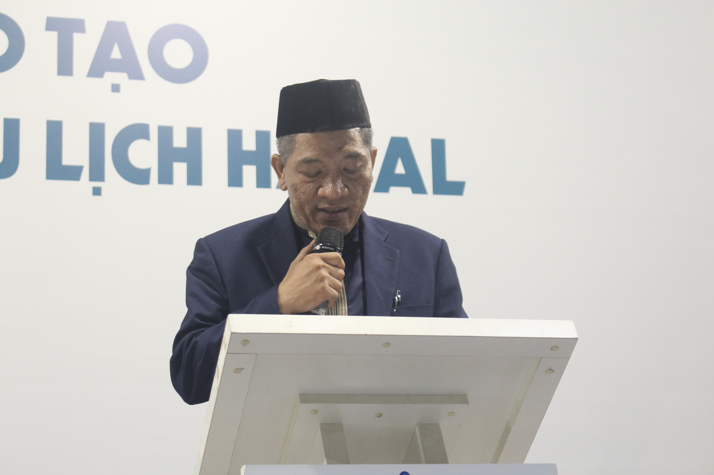 Thị trường du lịch Halal 350 tỷ USD và bài toán đào tạo nhân lực - Ảnh 1.