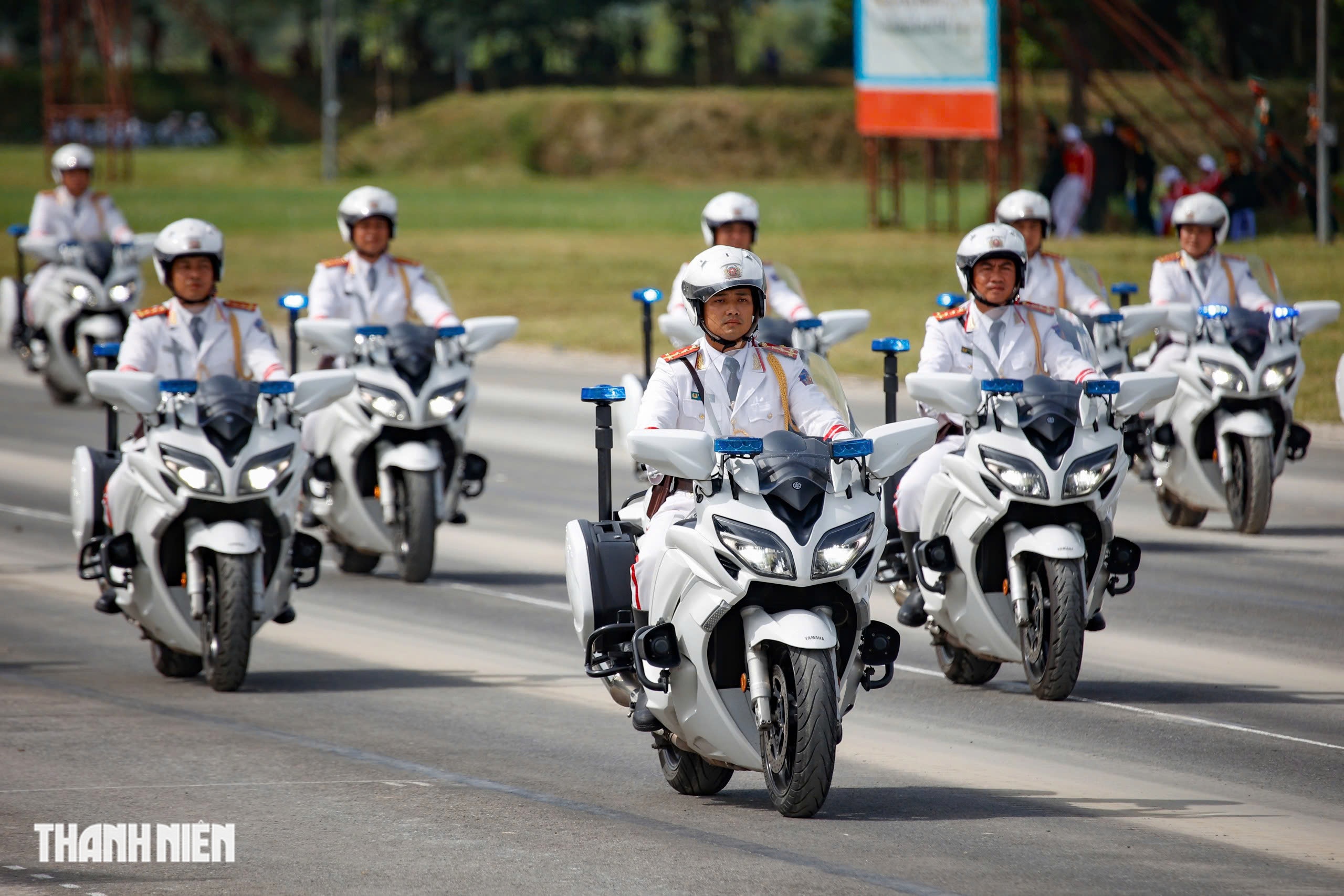 Cách di chuyển thuận lợi khi Hà Nội cấm đường để tổng hợp luyện diễu binh - Ảnh 1.